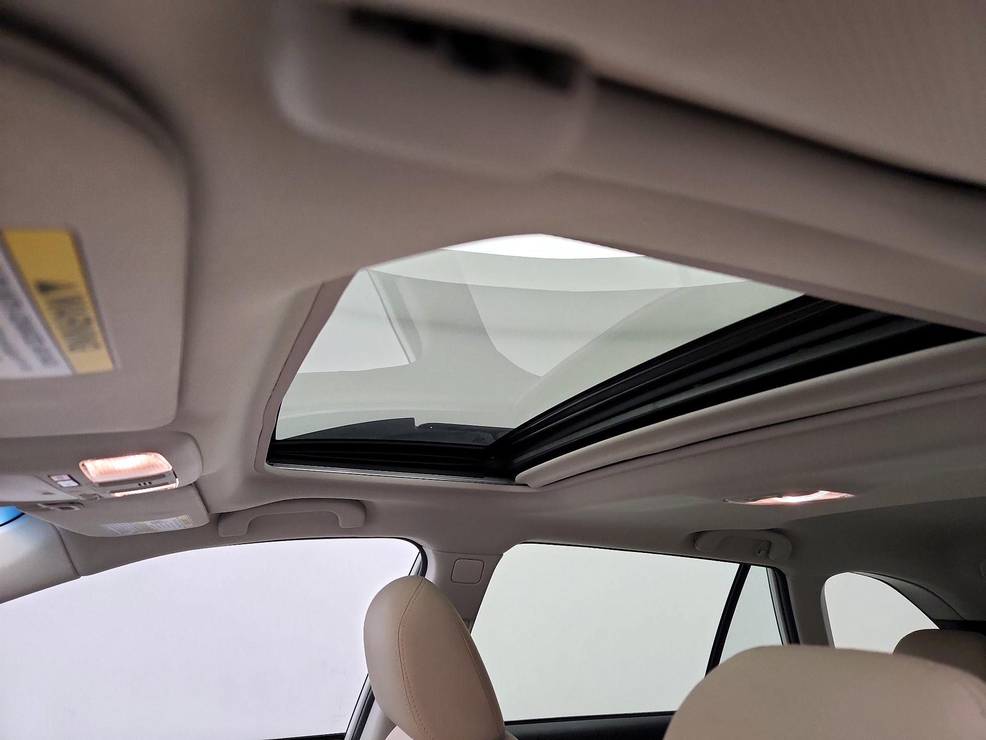 Thumbnail: 2017 Subaru Outback - 20