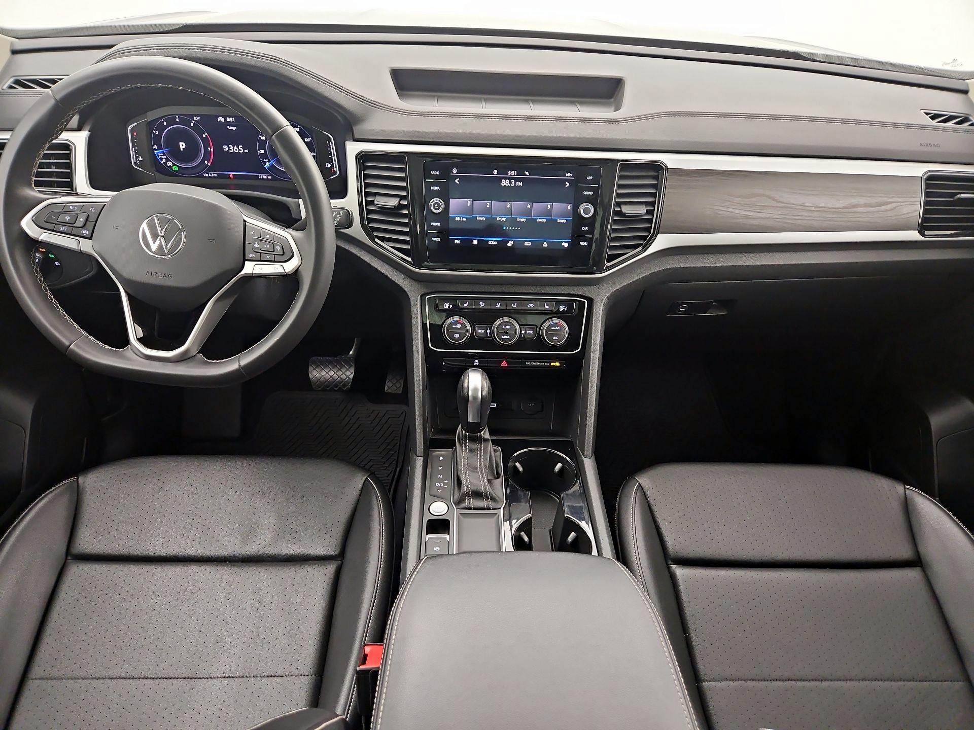 Thumbnail: 2022 Volkswagen Atlas - 9