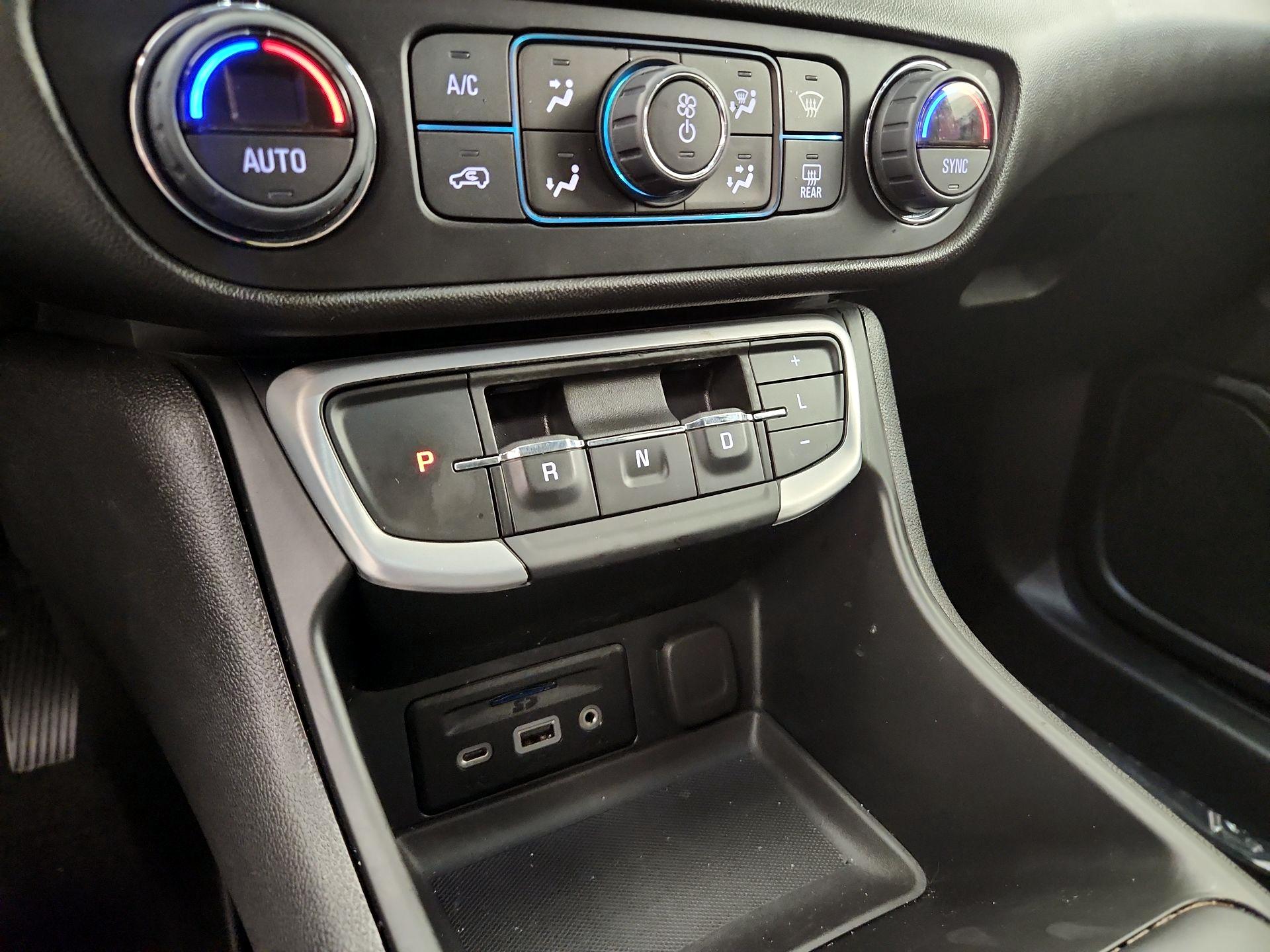 Thumbnail: 2024 GMC Terrain - 15