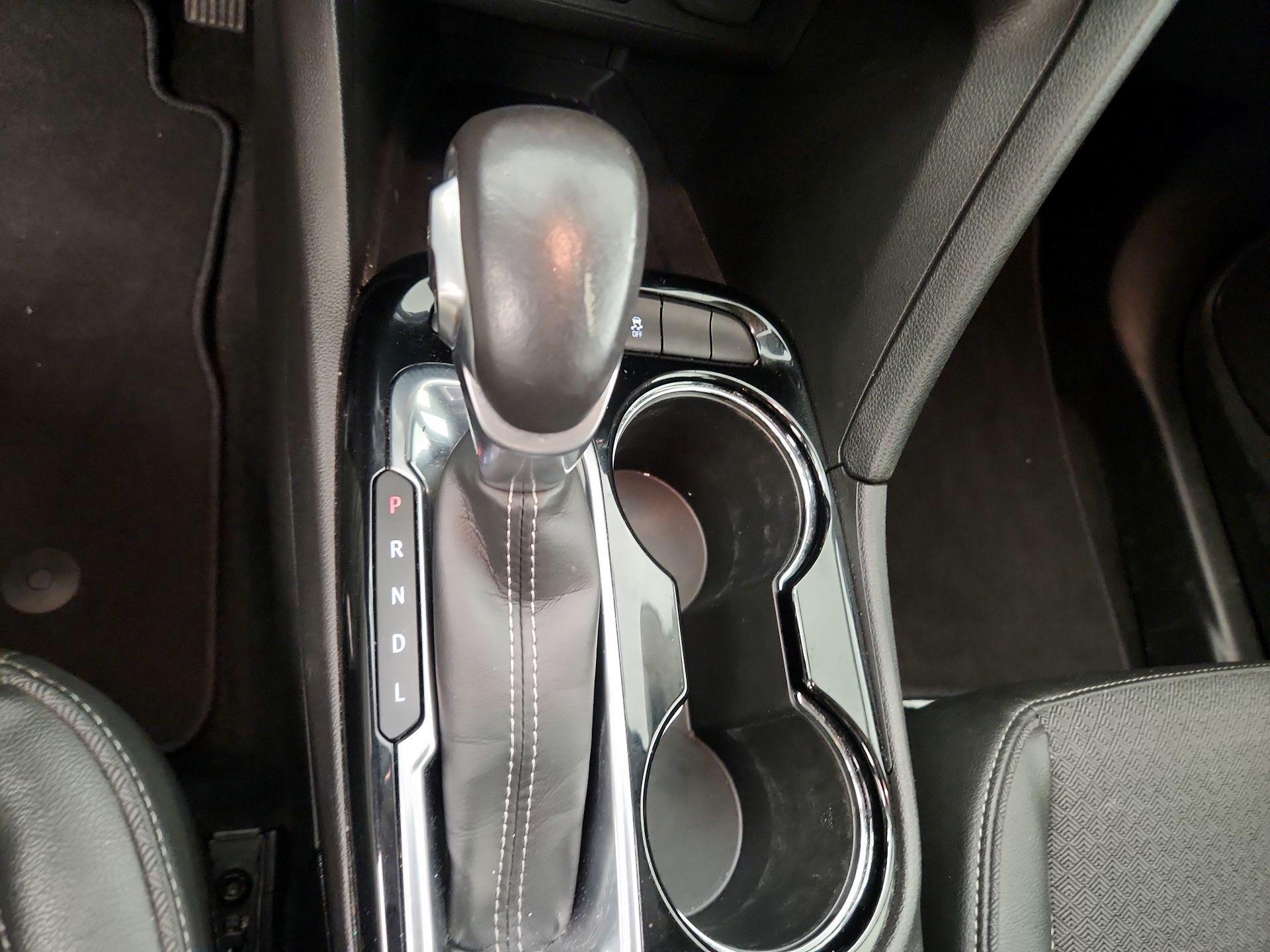 Thumbnail: 2020 Buick Encore GX - 17