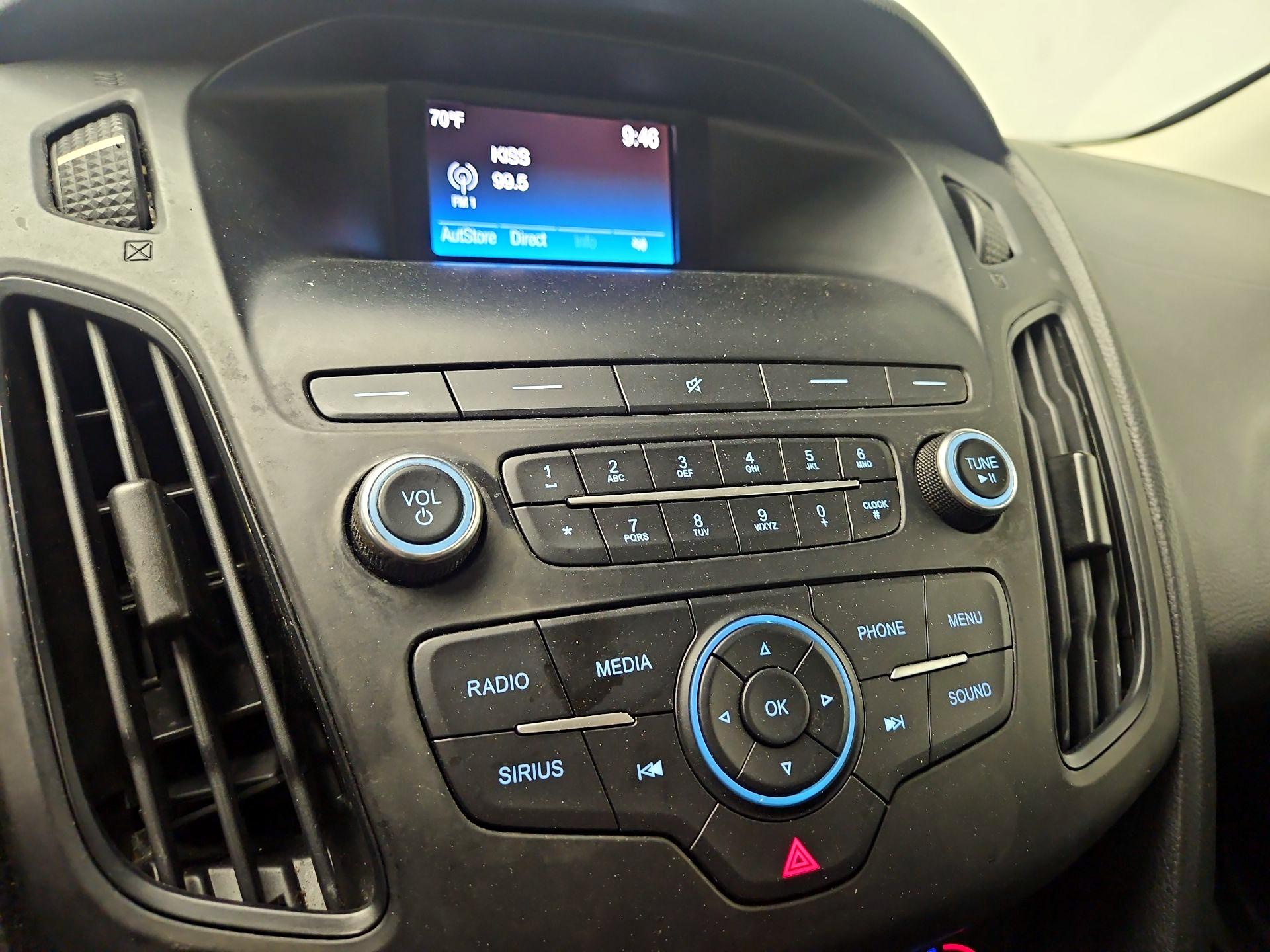 Thumbnail: 2018 Ford Focus - 15