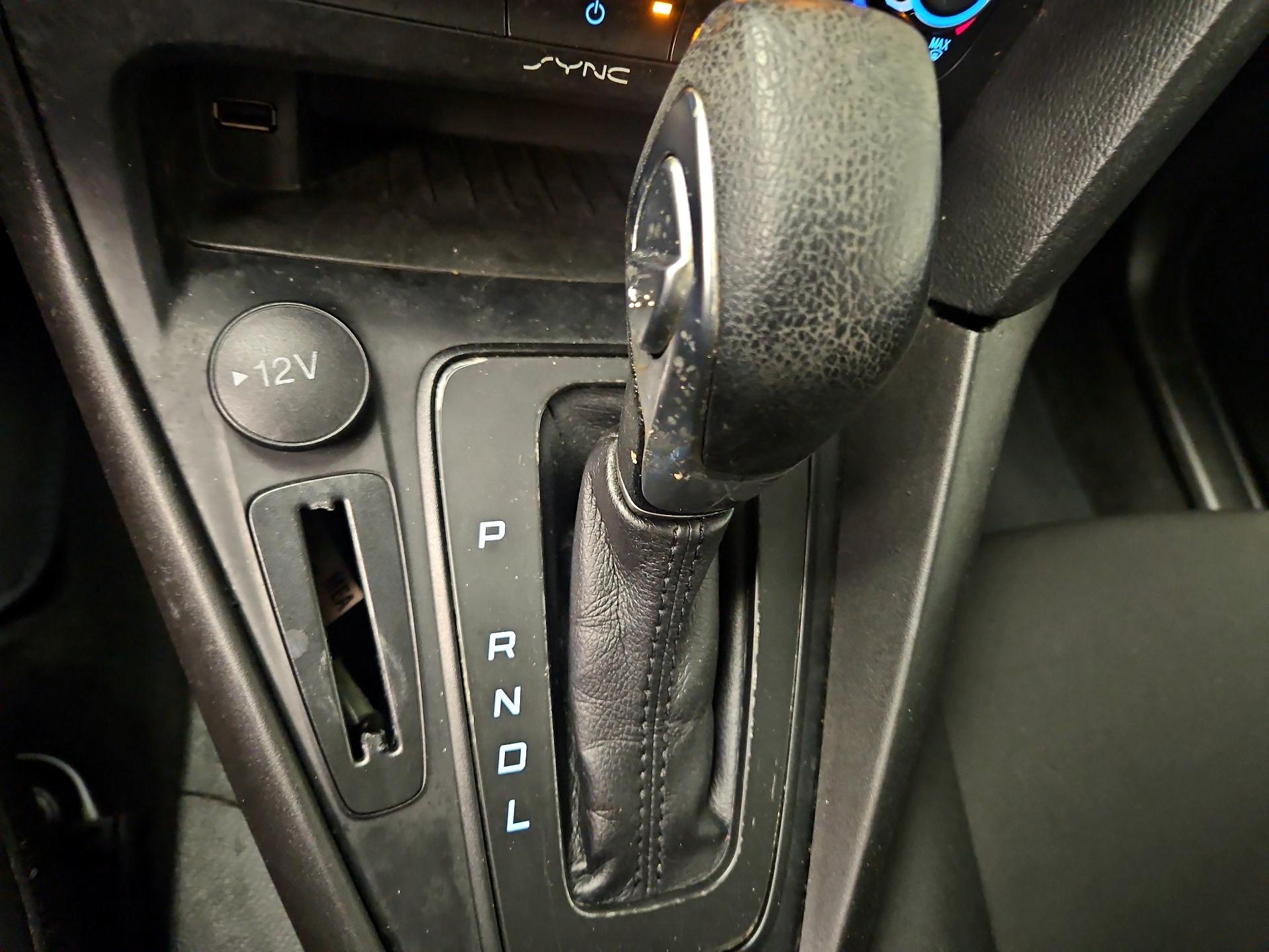 Thumbnail: 2018 Ford Focus - 17