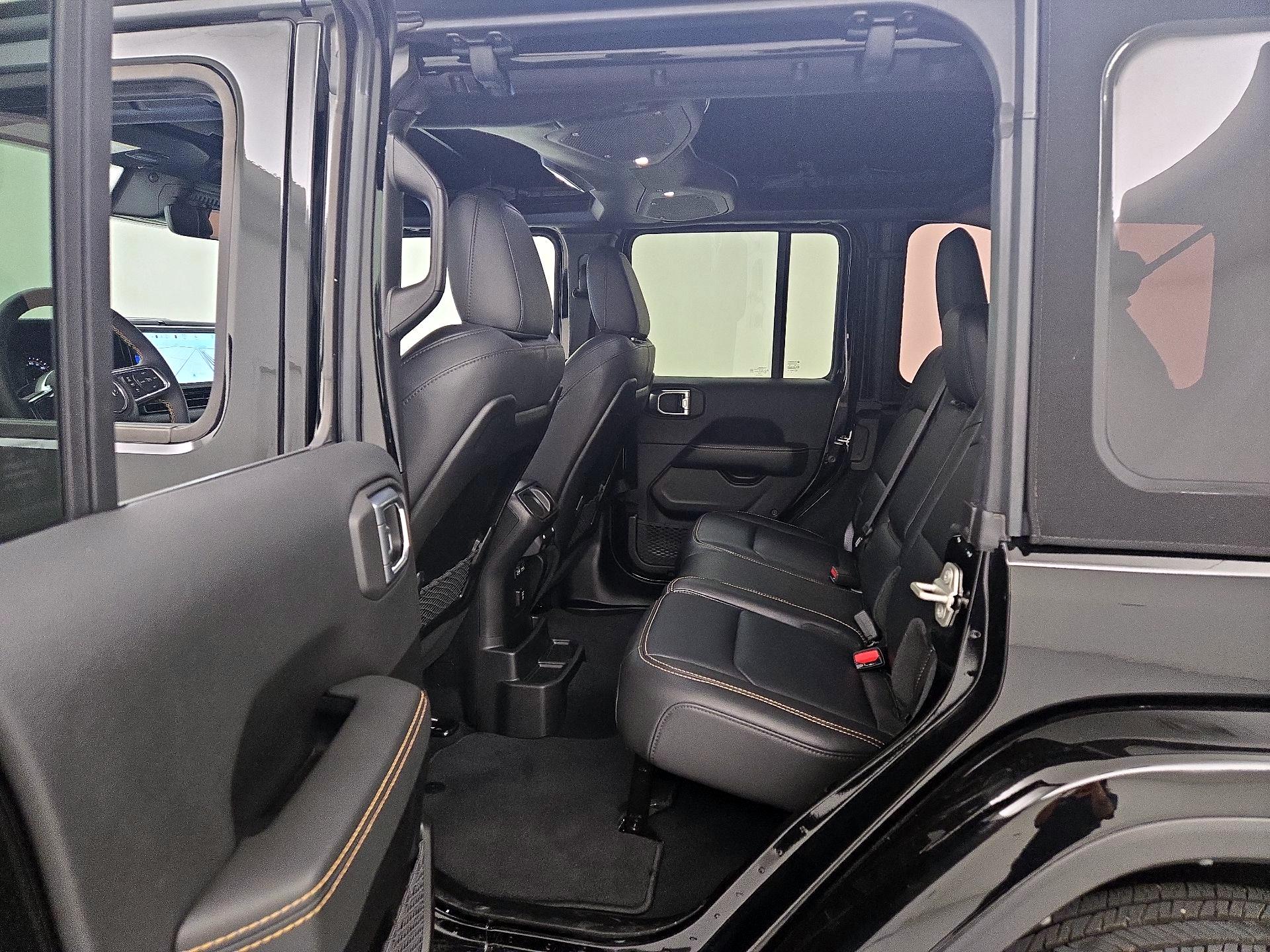 Thumbnail: 2024 Jeep Wrangler - 18