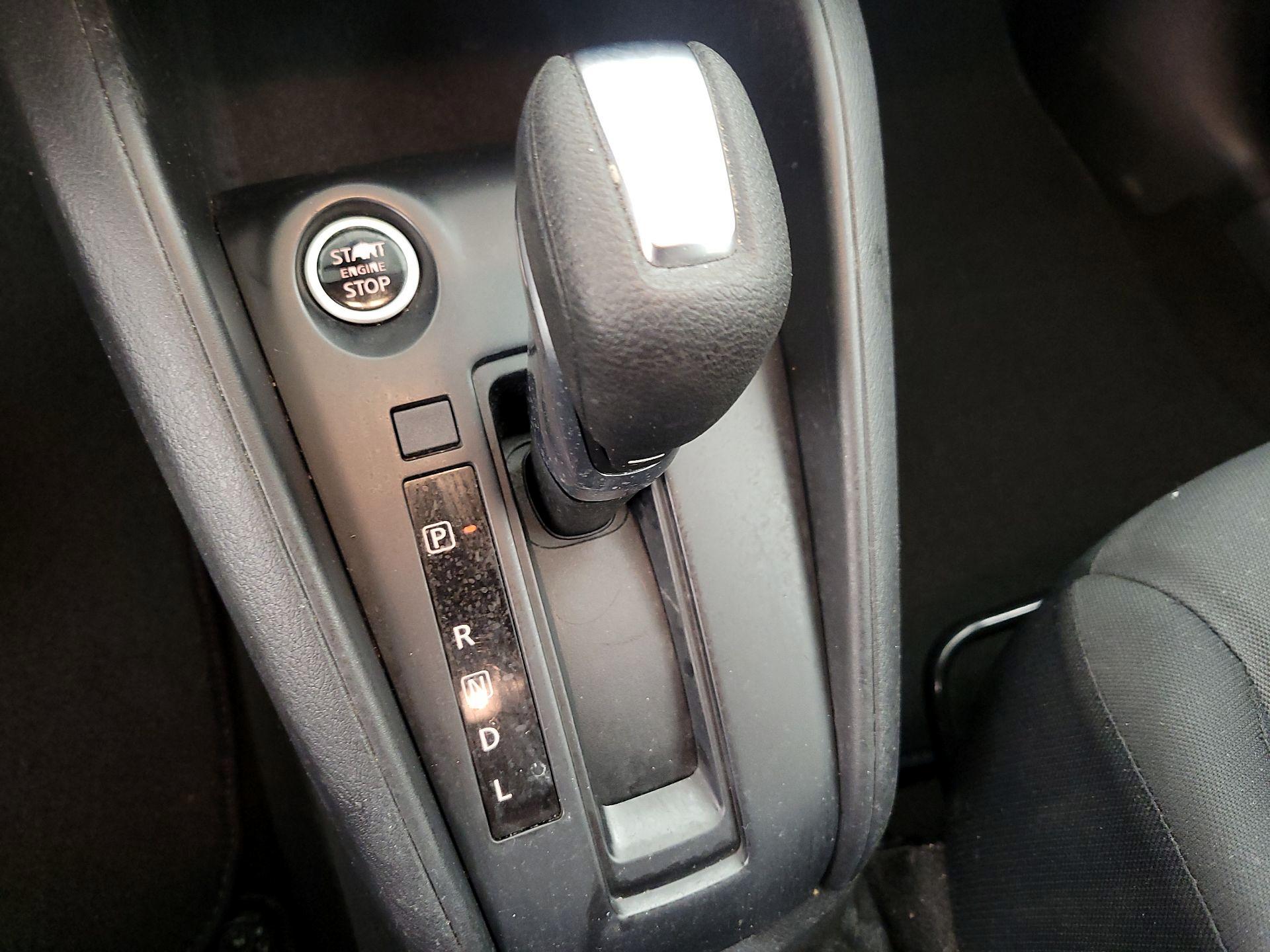 Thumbnail: 2023 Nissan Kicks - 17