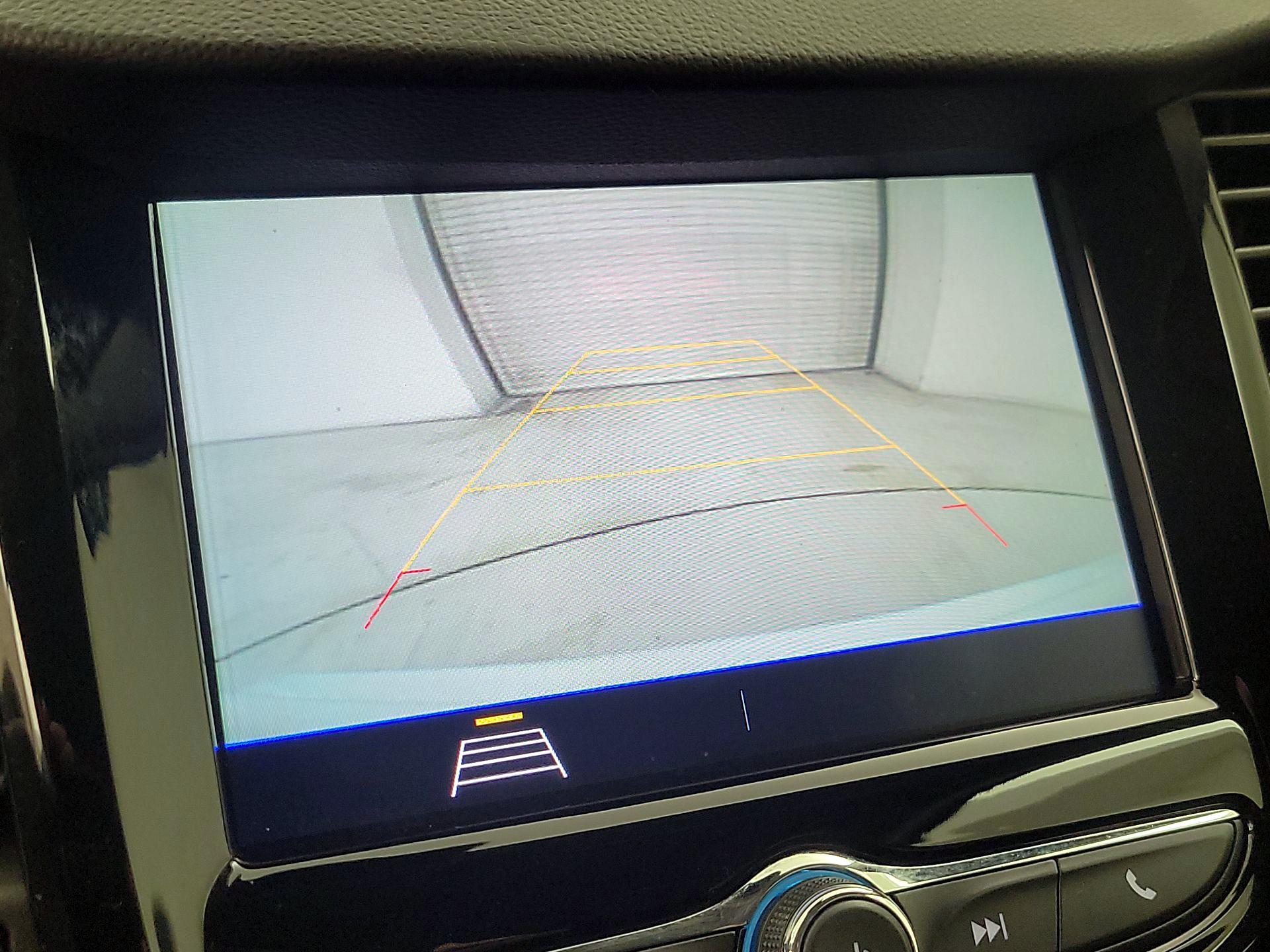 Thumbnail: 2022 Chevrolet Trax - 14