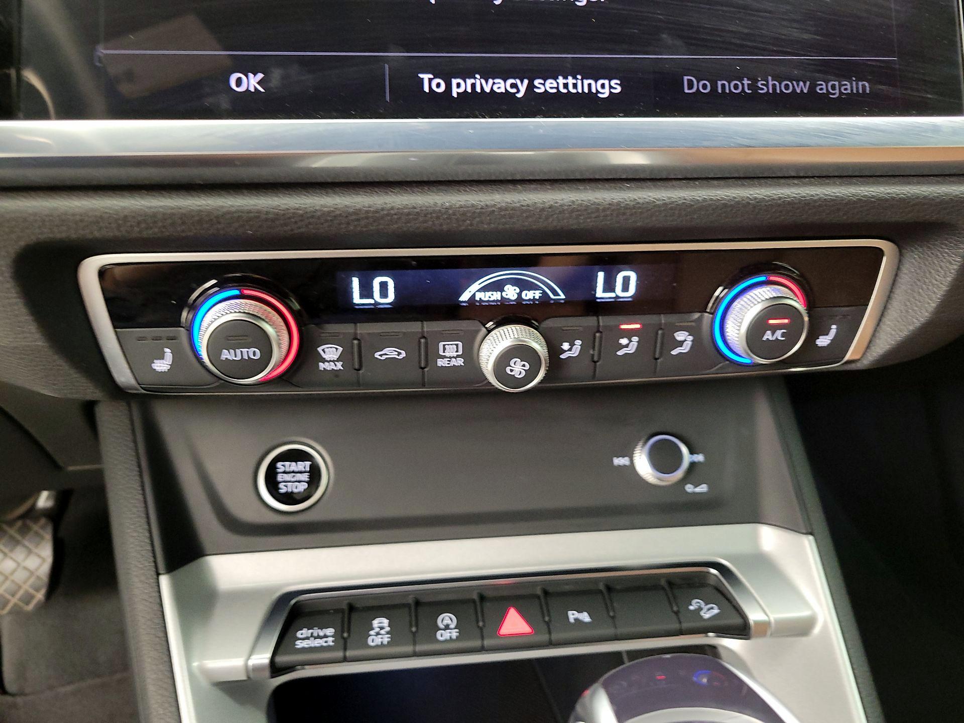 Thumbnail: 2023 Audi Q3 - 16