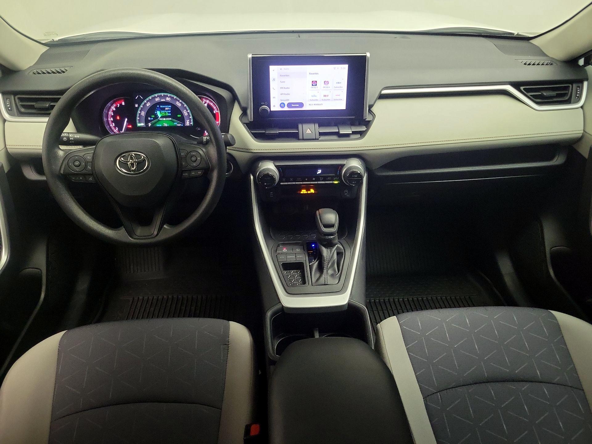 Thumbnail: 2024 Toyota RAV4 - 9