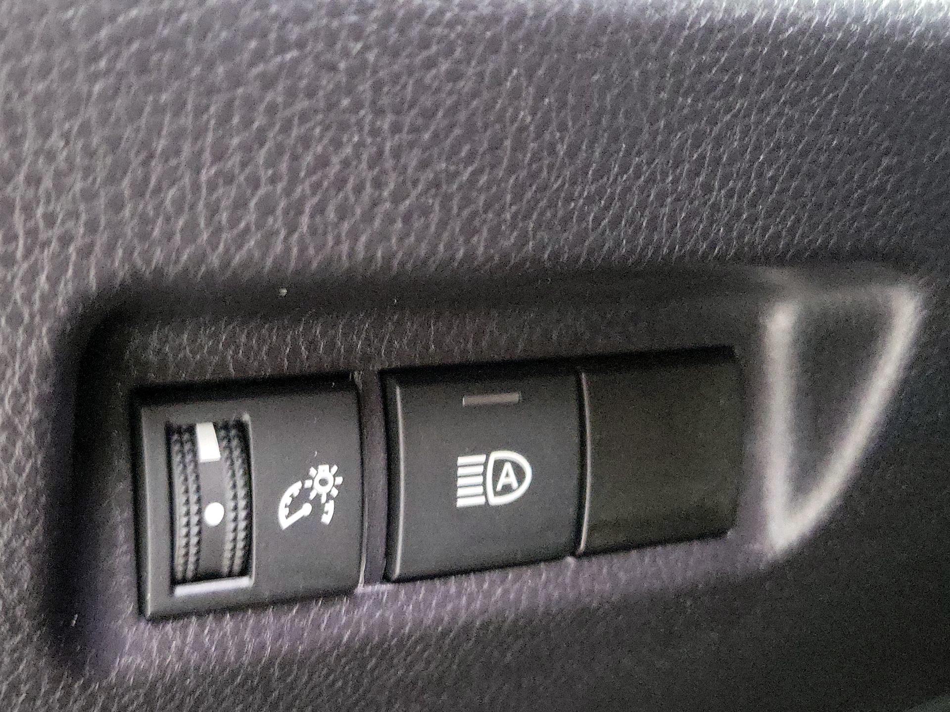 Thumbnail: 2024 Toyota RAV4 - 13