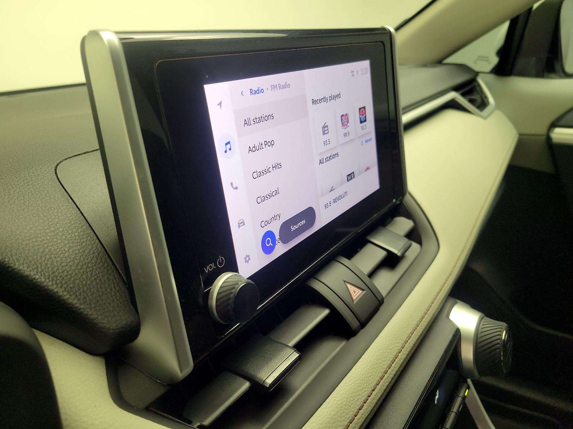 Thumbnail: 2024 Toyota RAV4 - 16