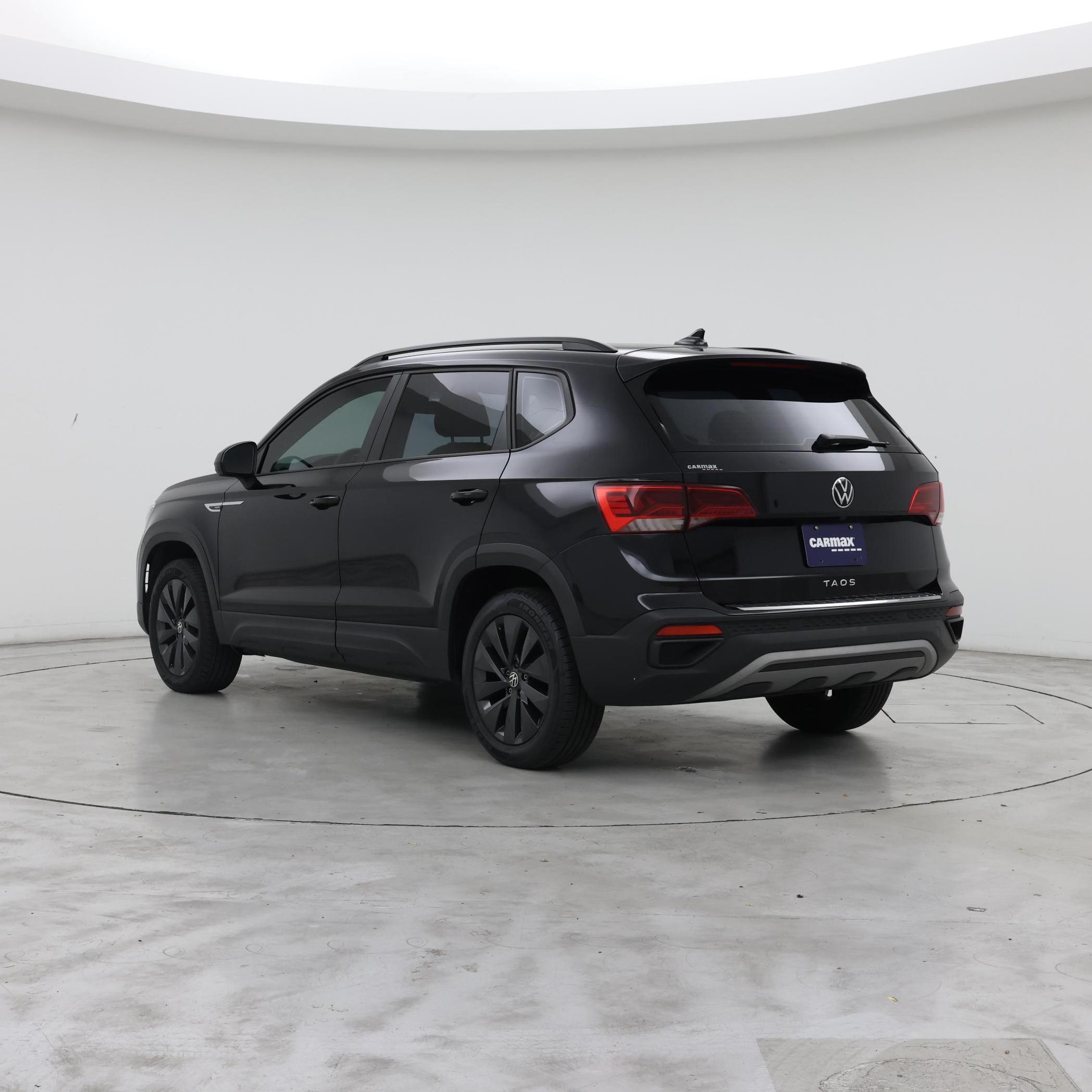 Thumbnail: 2023 Volkswagen Taos - 2