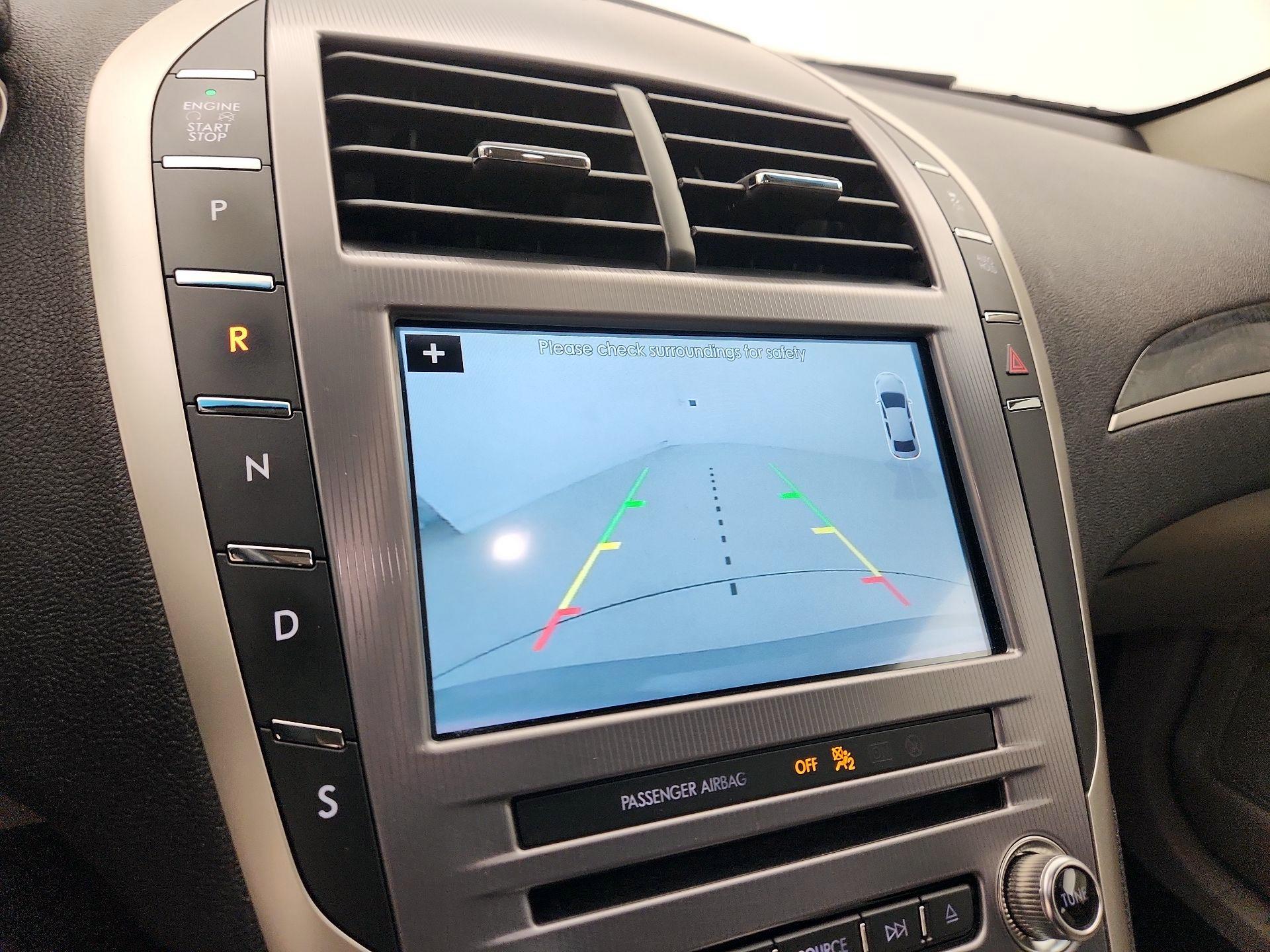 Thumbnail: 2017 Lincoln MKZ - 15