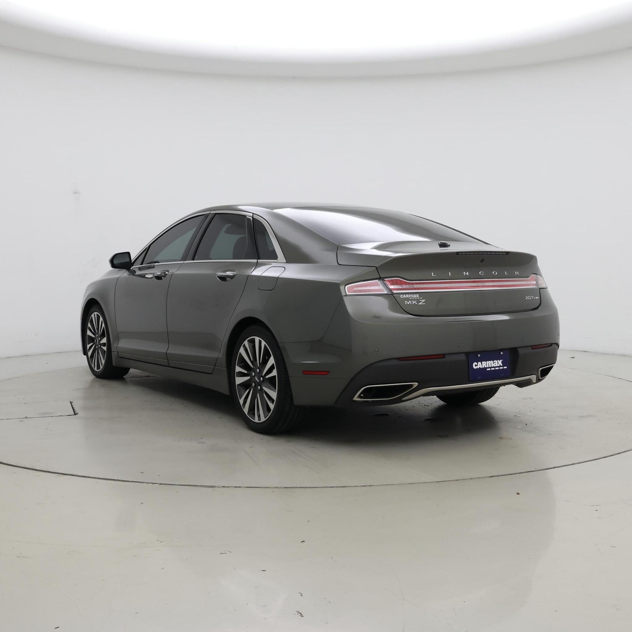 Thumbnail: 2017 Lincoln MKZ - 2