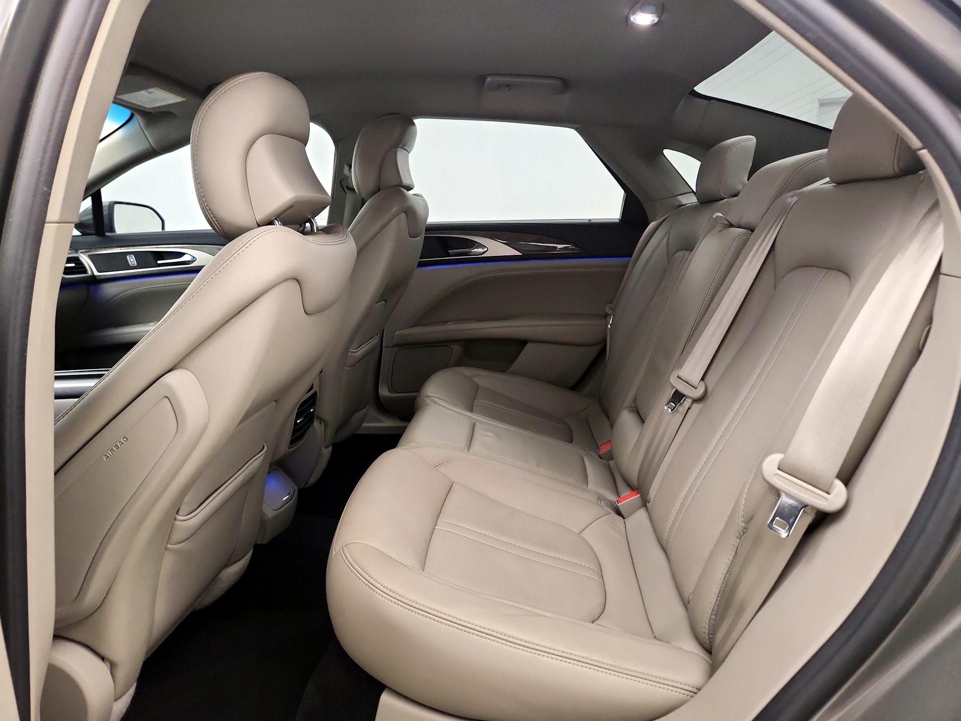 Thumbnail: 2017 Lincoln MKZ - 20