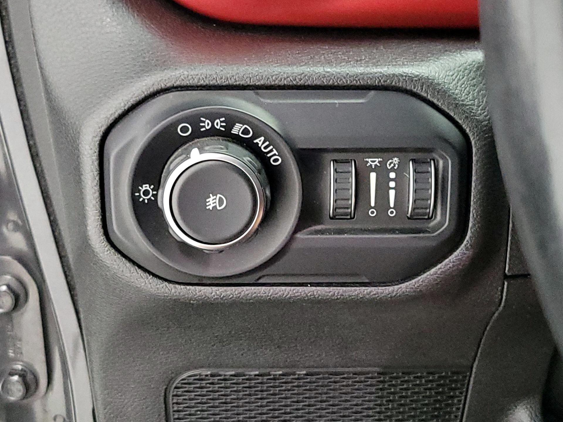 Thumbnail: 2020 Jeep Wrangler - 13