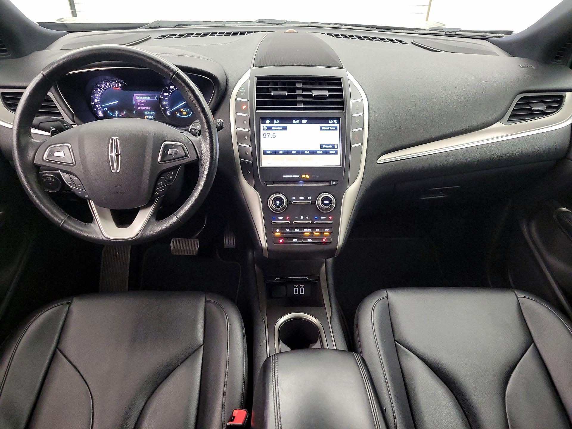 Thumbnail: 2017 Lincoln MKC - 9