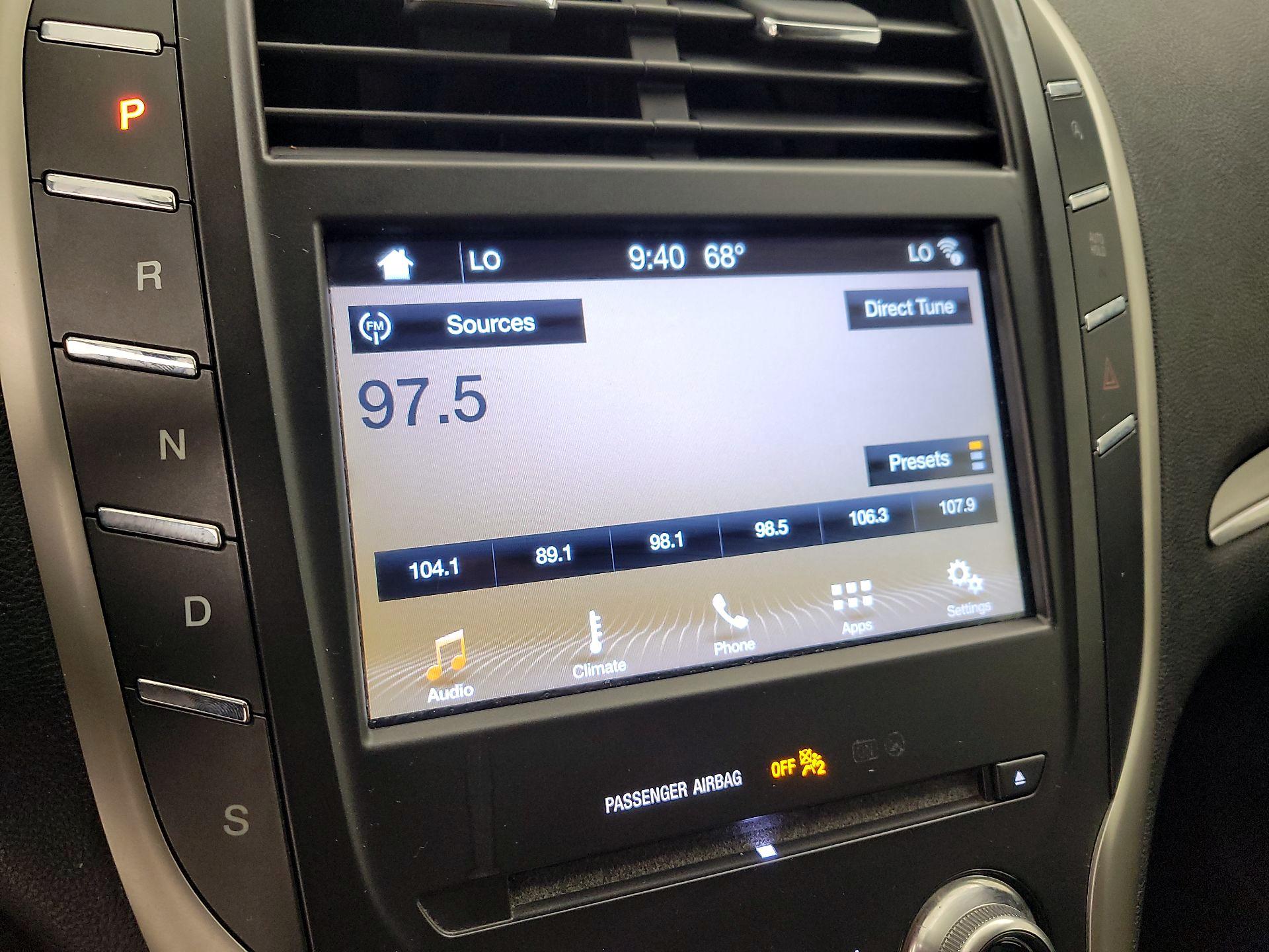 Thumbnail: 2017 Lincoln MKC - 15