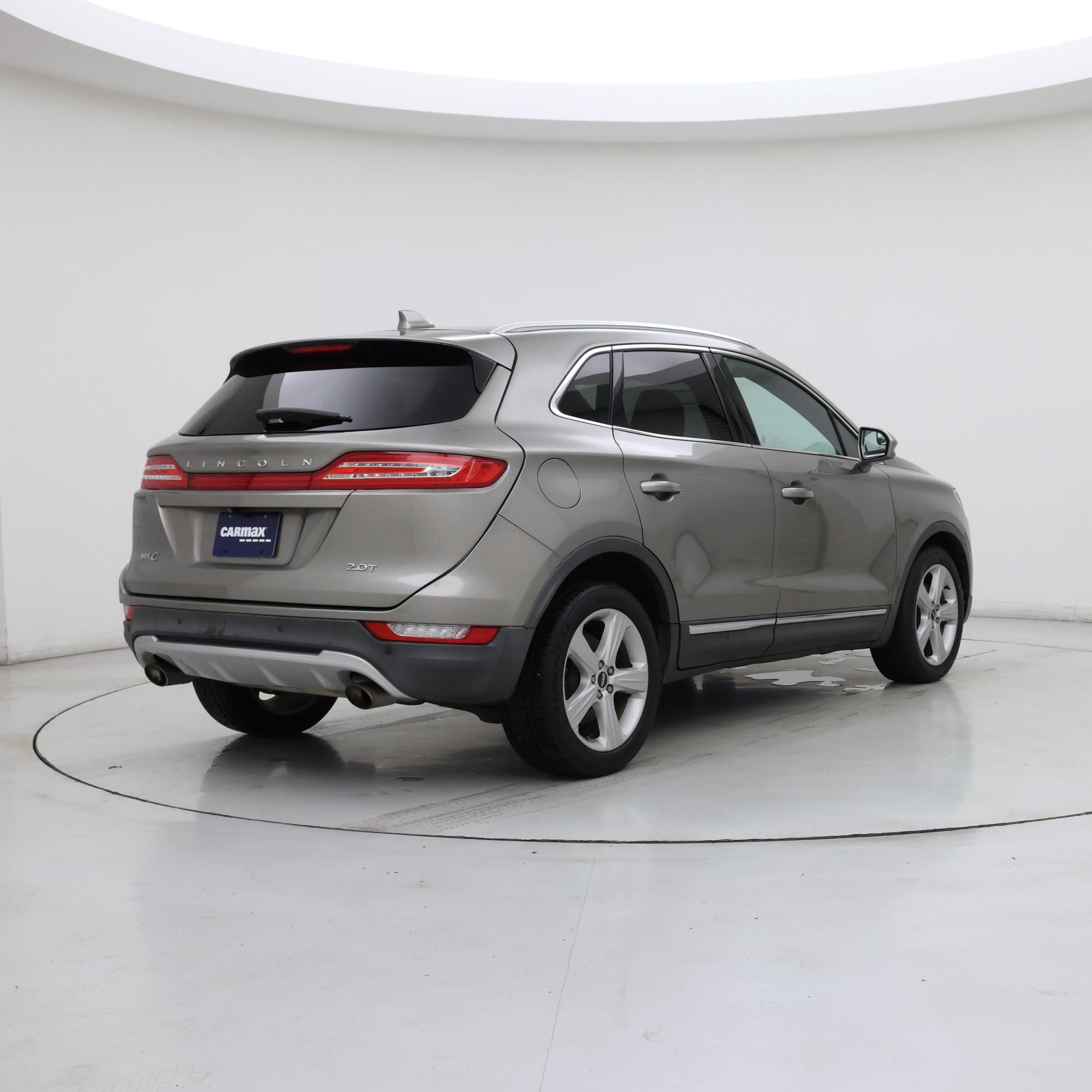Thumbnail: 2017 Lincoln MKC - 8