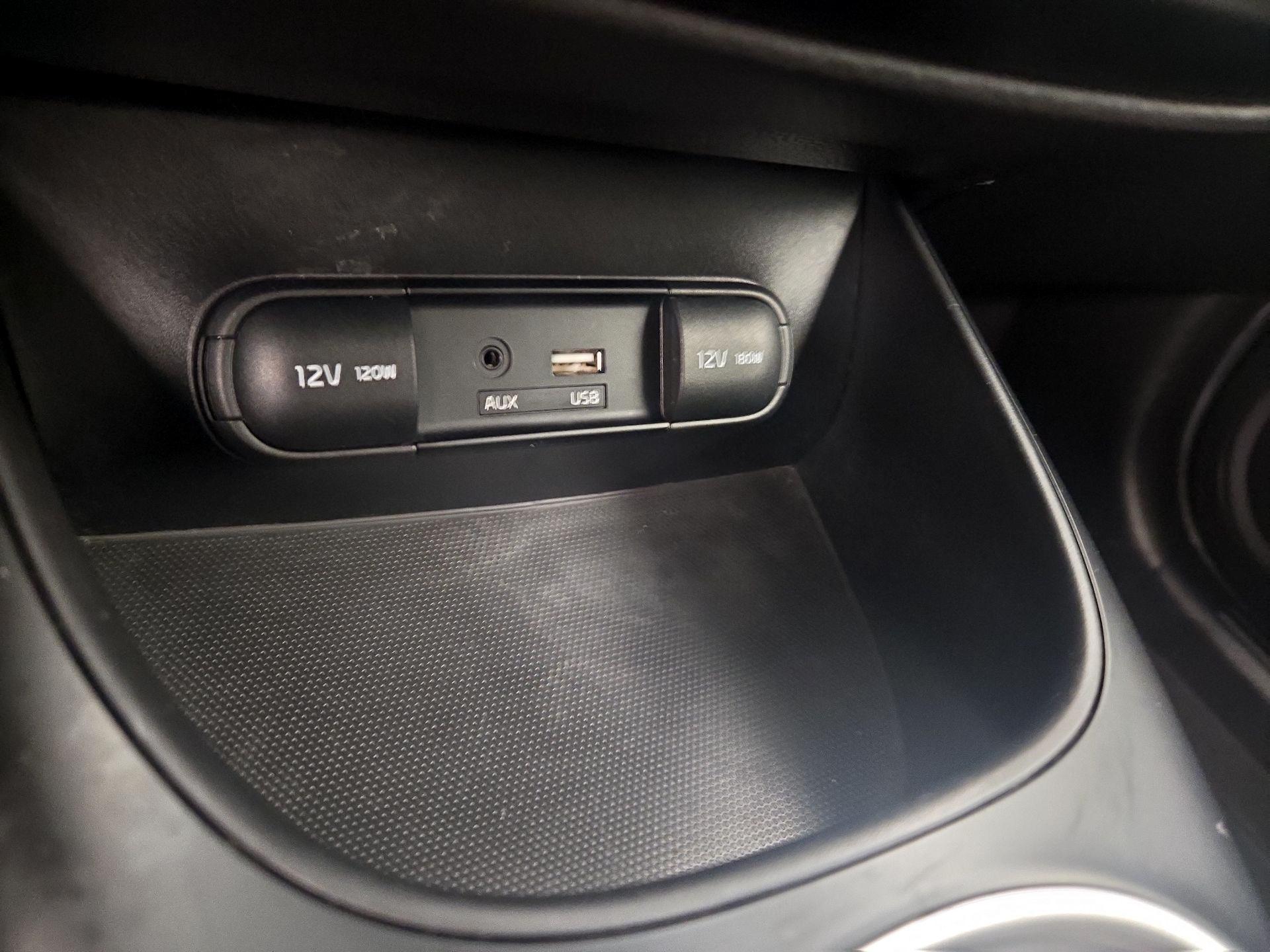 Thumbnail: 2018 Kia Soul - 17