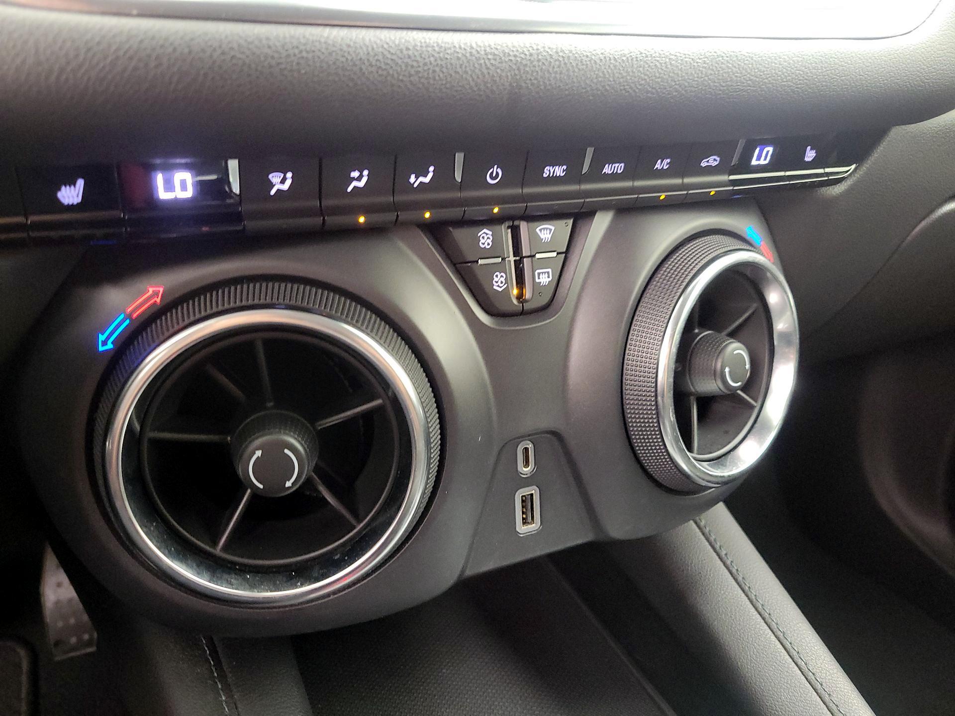 Thumbnail: 2022 Chevrolet Blazer - 16