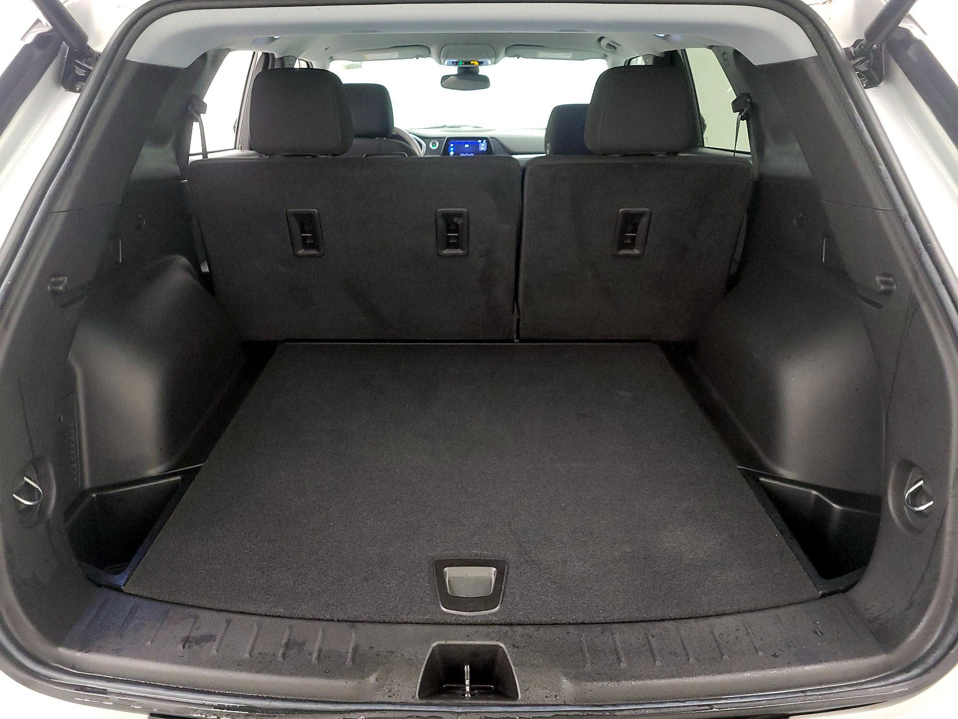 Thumbnail: 2022 Chevrolet Blazer - 20