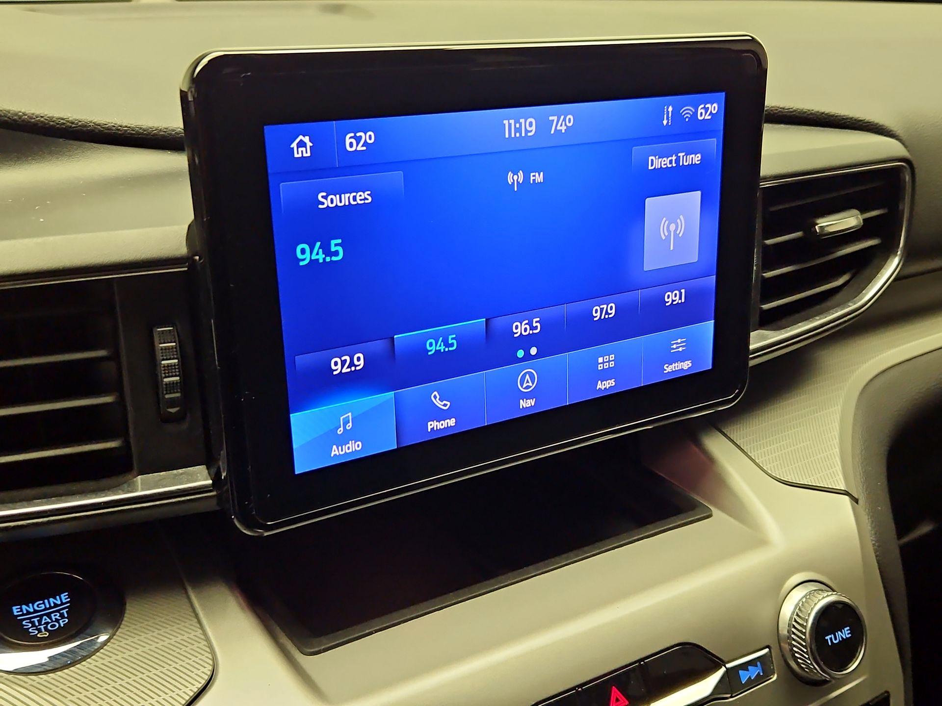 Thumbnail: 2022 Ford Explorer - 16