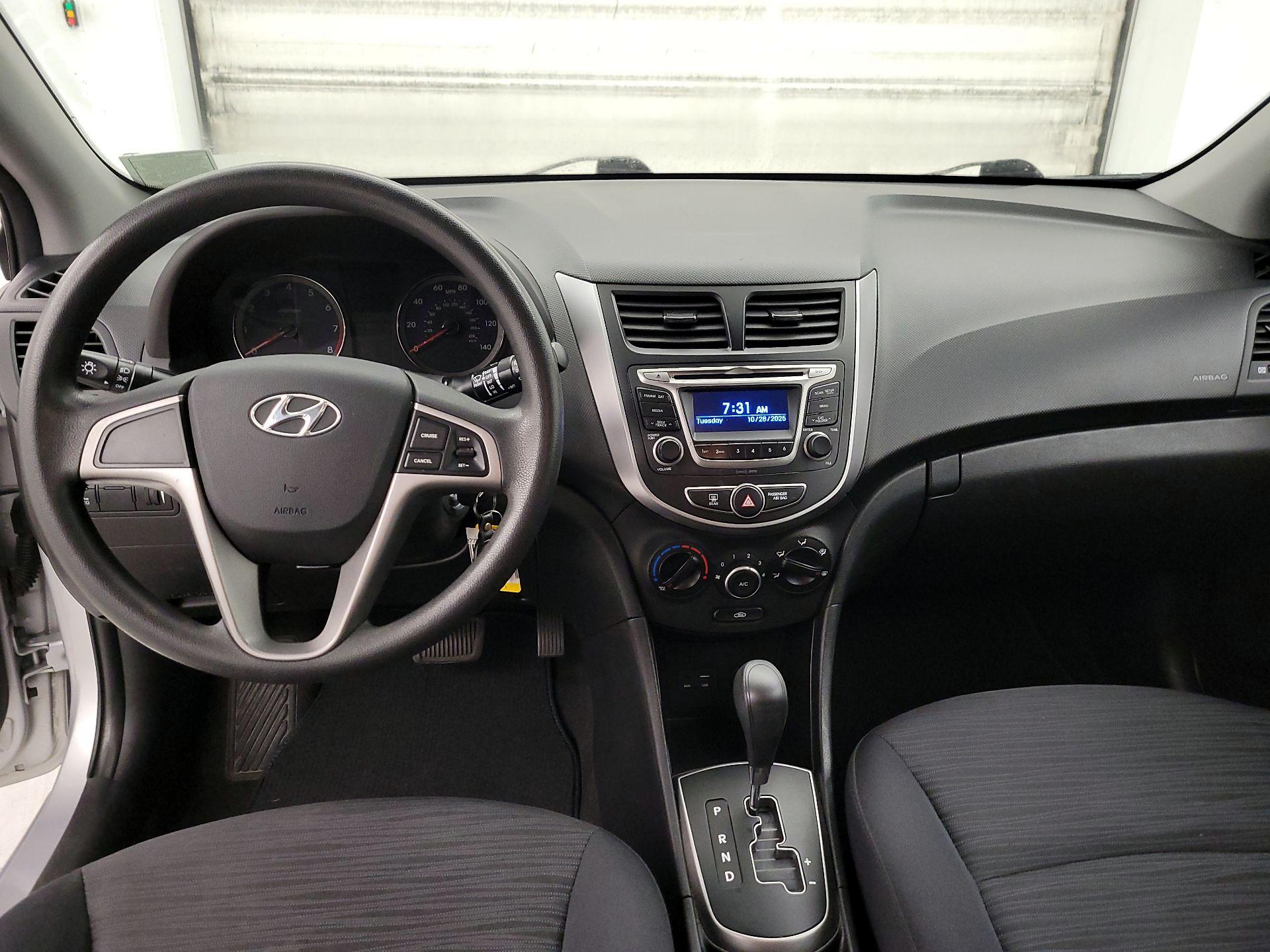 Thumbnail: 2017 Hyundai Accent - 9