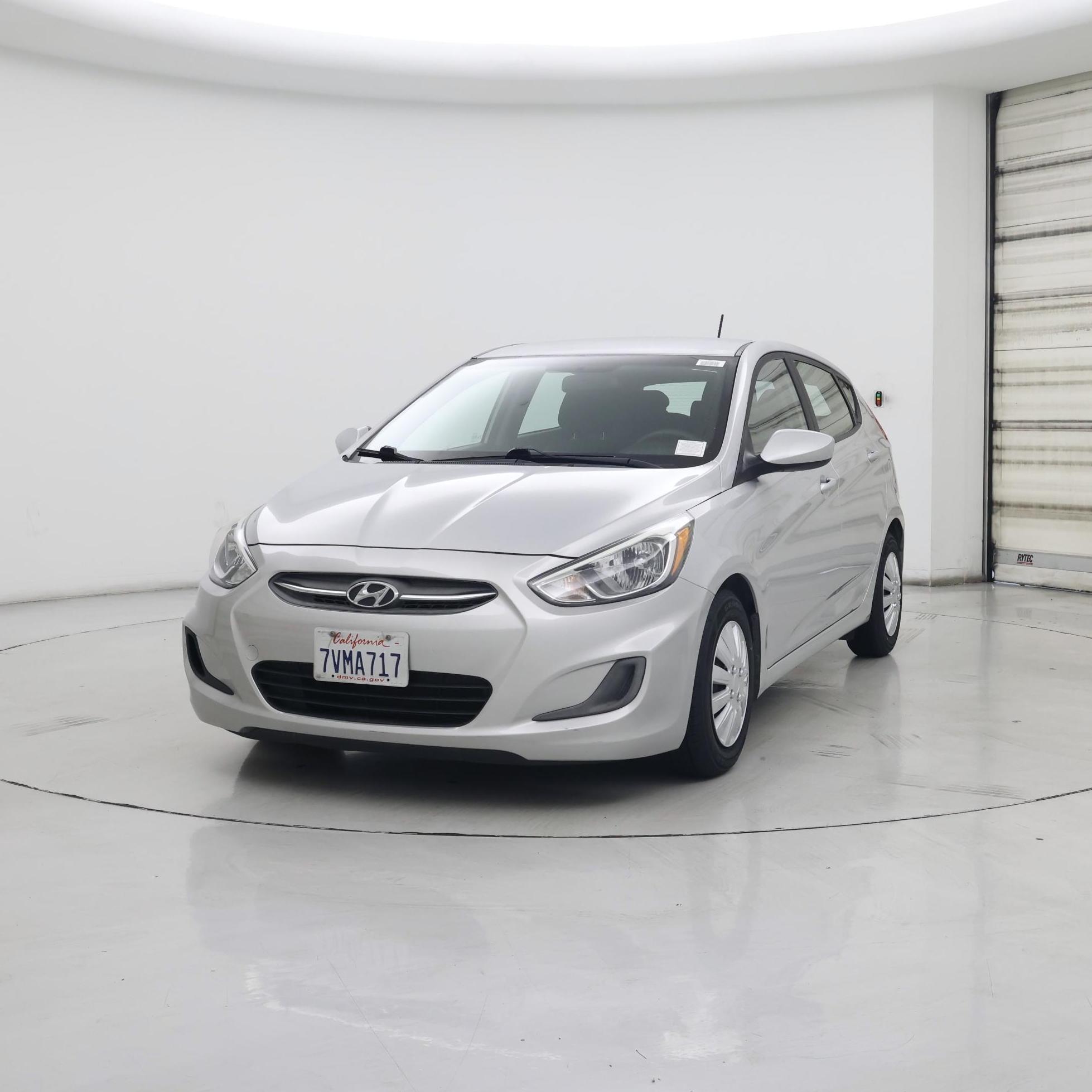 Thumbnail: 2017 Hyundai Accent - 4