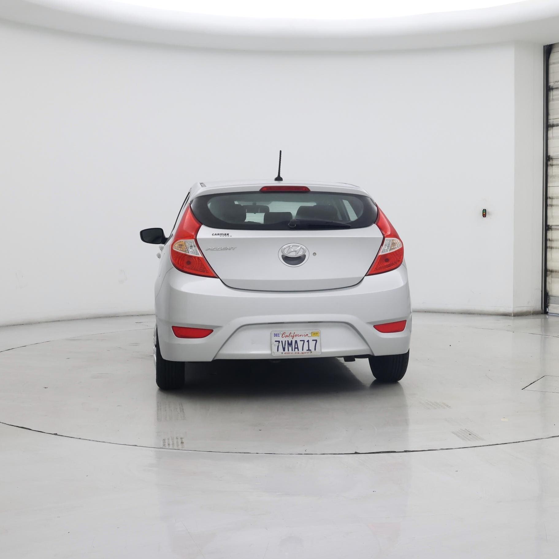 Thumbnail: 2017 Hyundai Accent - 6