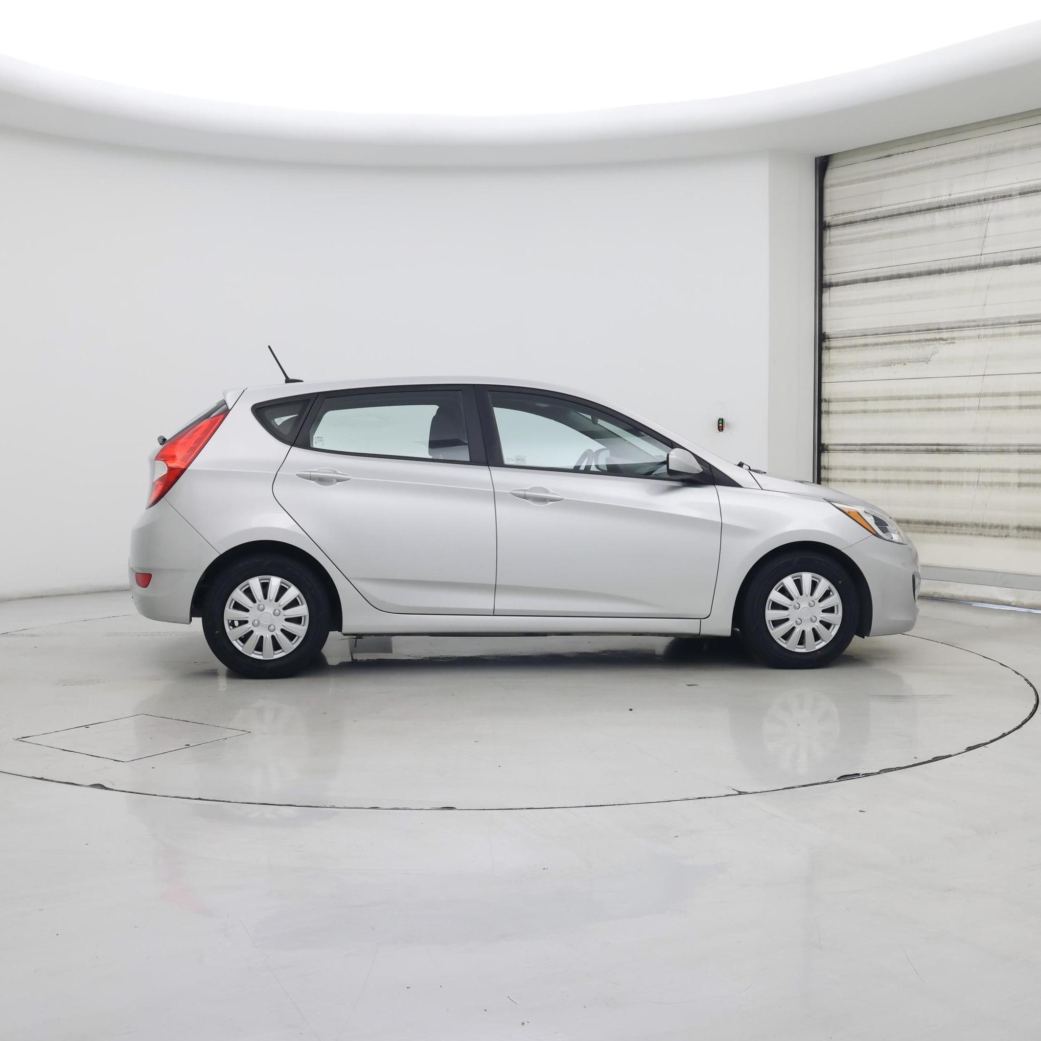 Thumbnail: 2017 Hyundai Accent - 7