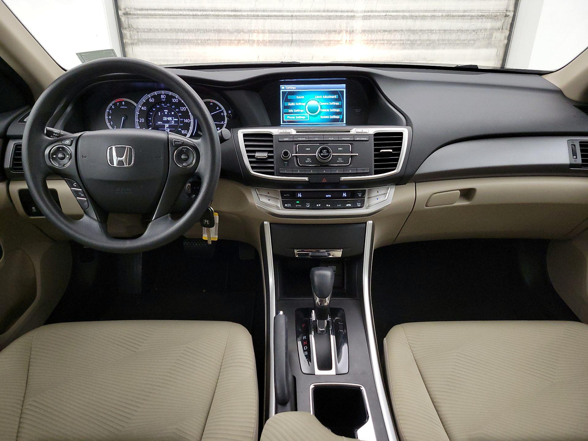 Thumbnail: 2015 Honda Accord - 9
