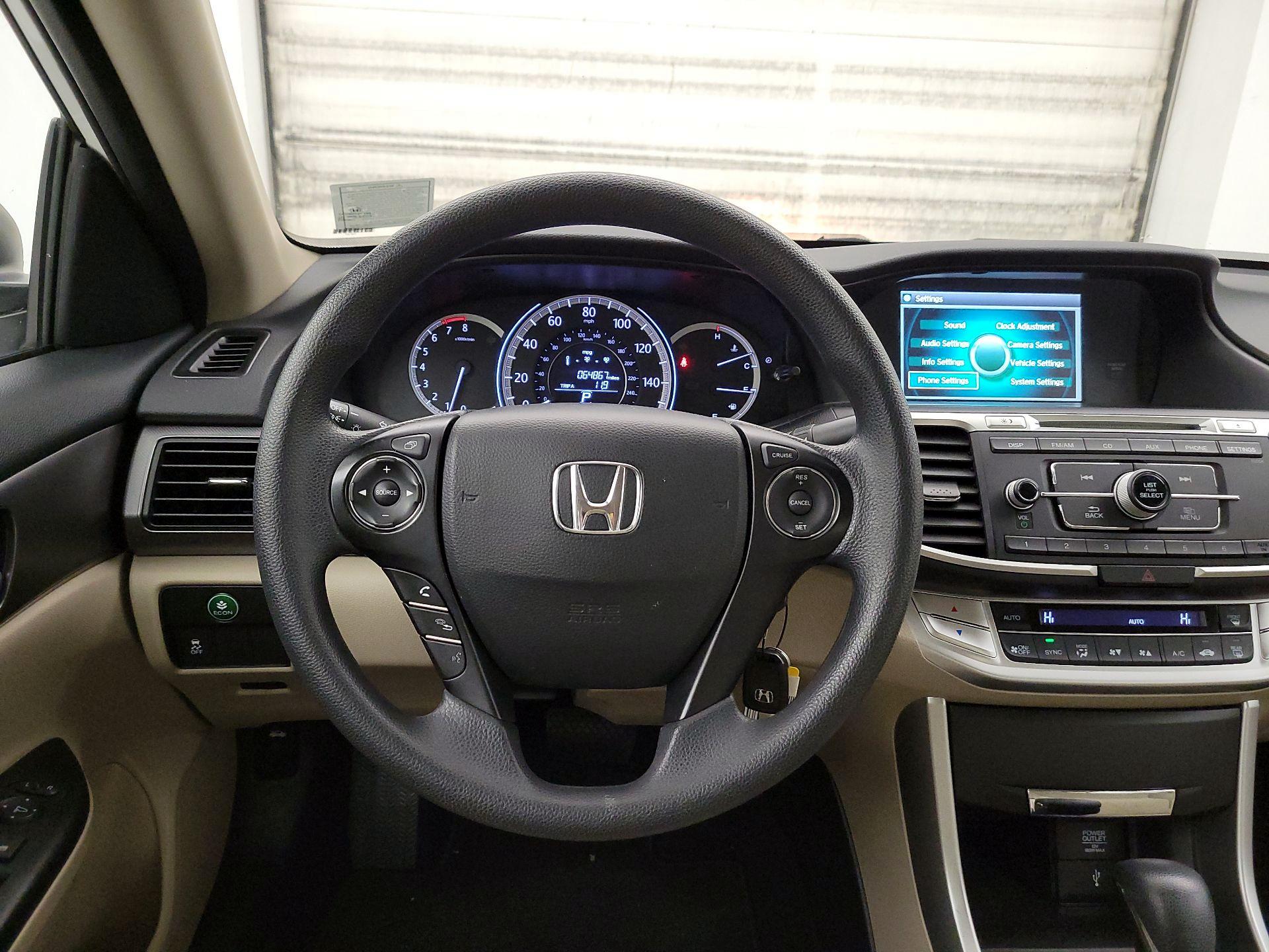 Thumbnail: 2015 Honda Accord - 10