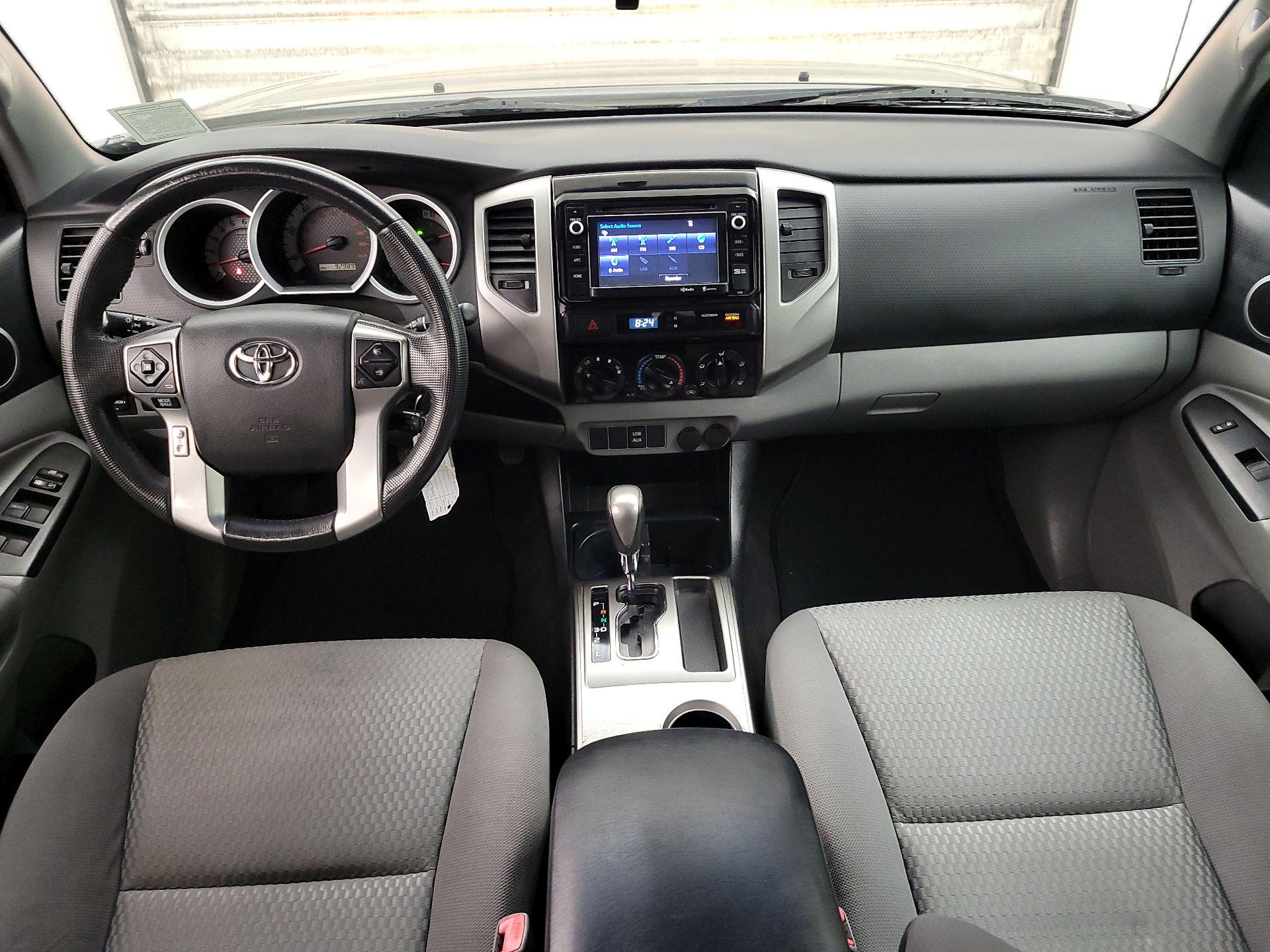 Thumbnail: 2014 Toyota Tacoma - 9