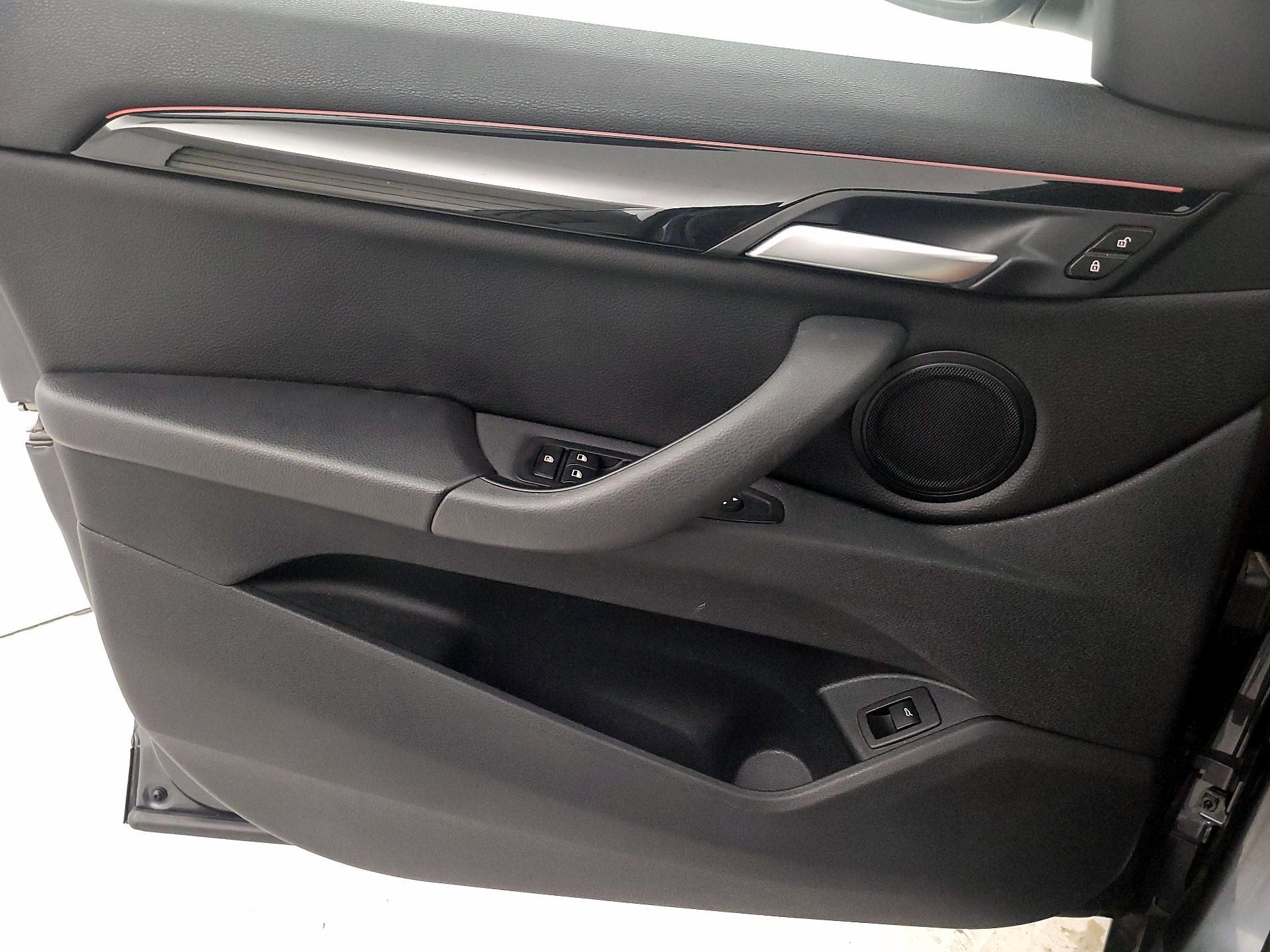 Thumbnail: 2019 BMW X1 - 12