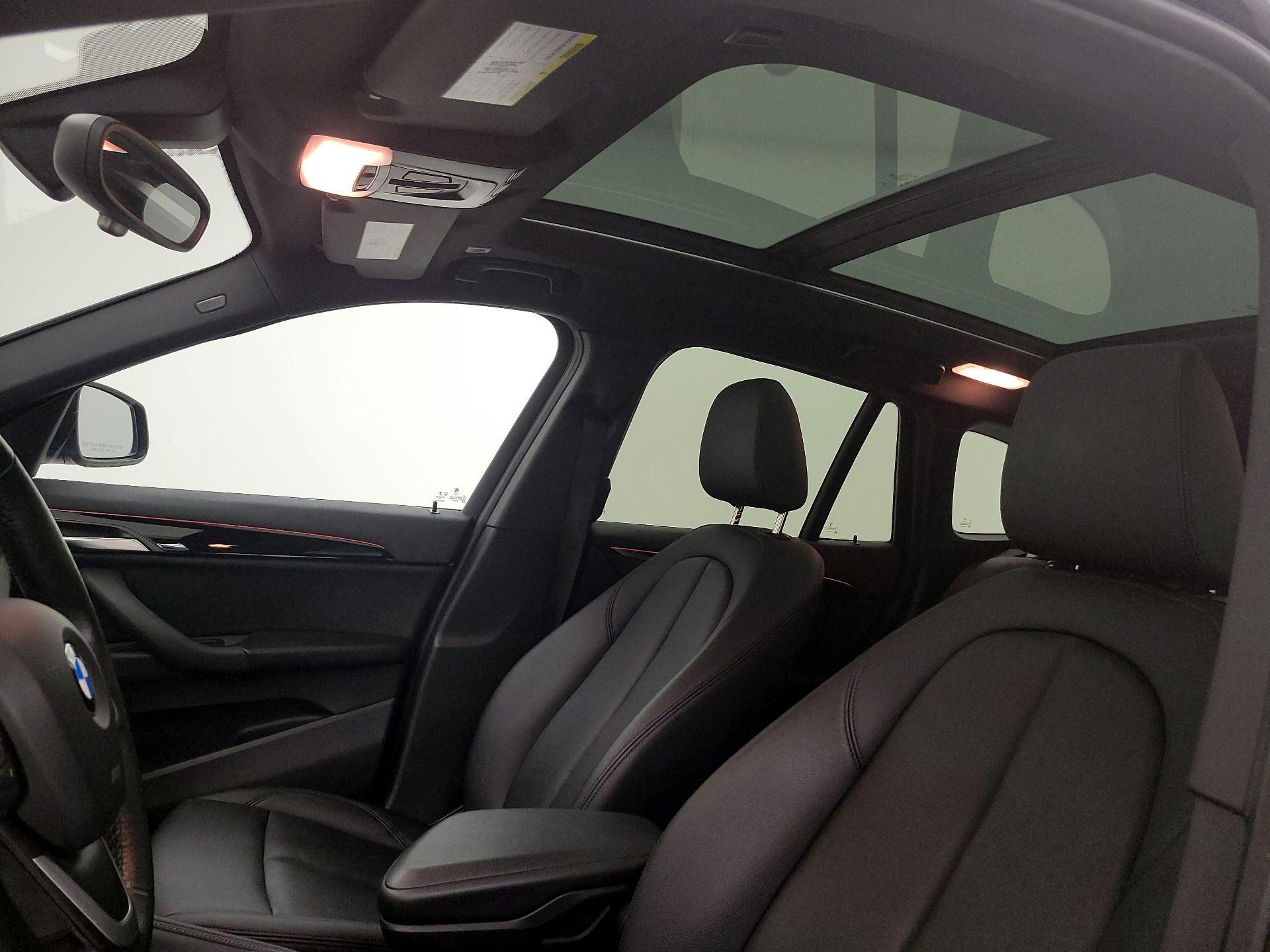 Thumbnail: 2019 BMW X1 - 19
