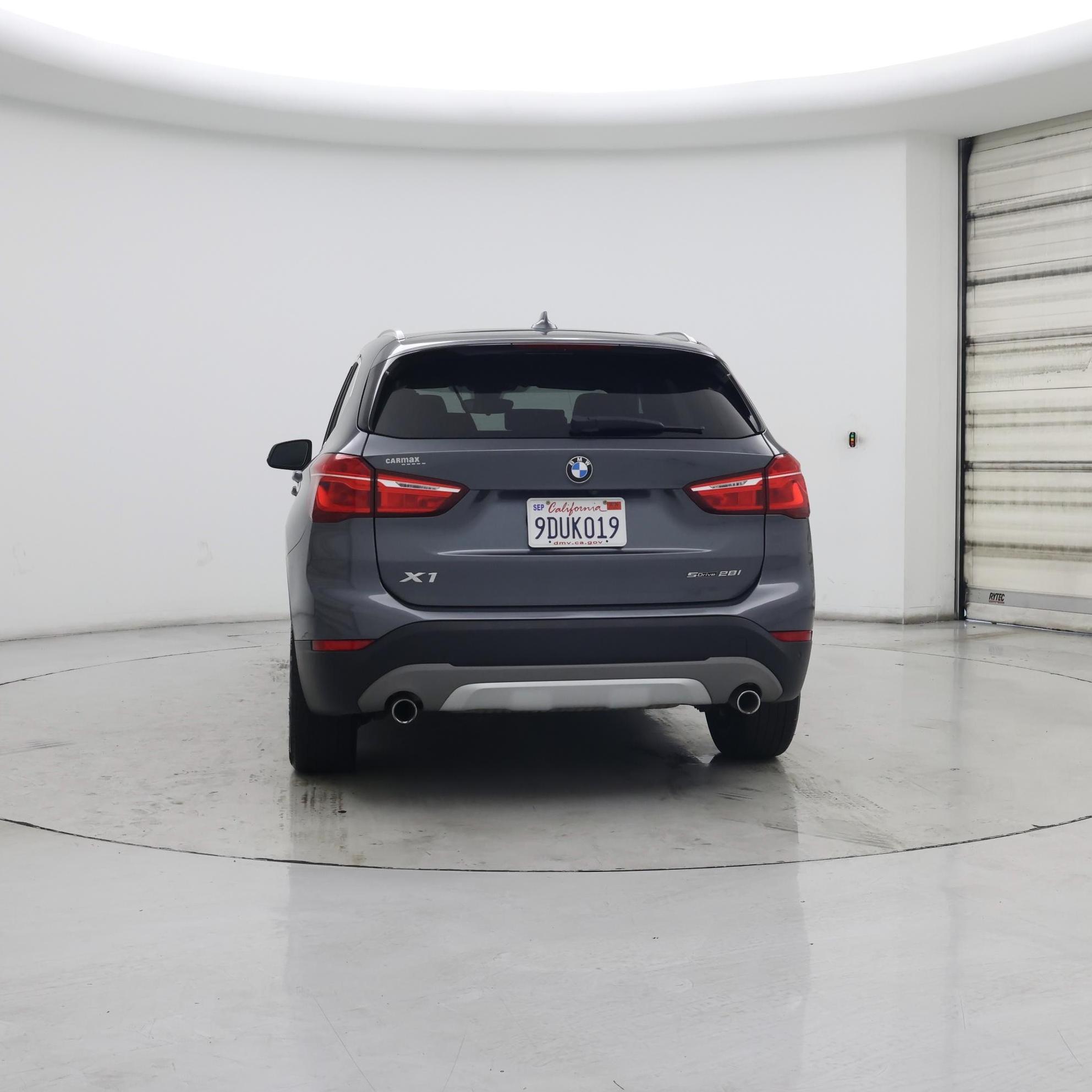 Thumbnail: 2019 BMW X1 - 6
