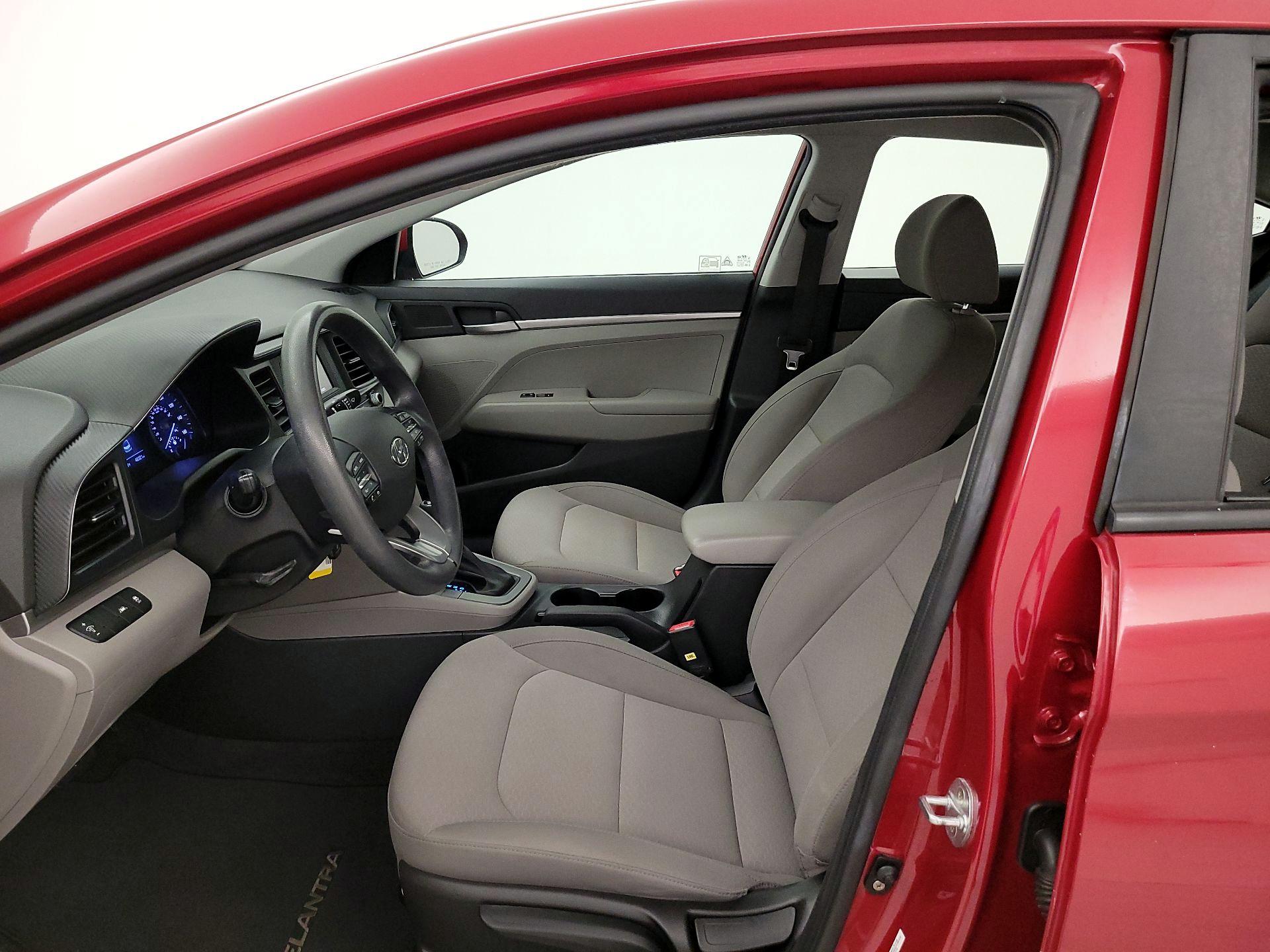 Thumbnail: 2020 Hyundai Elantra - 11