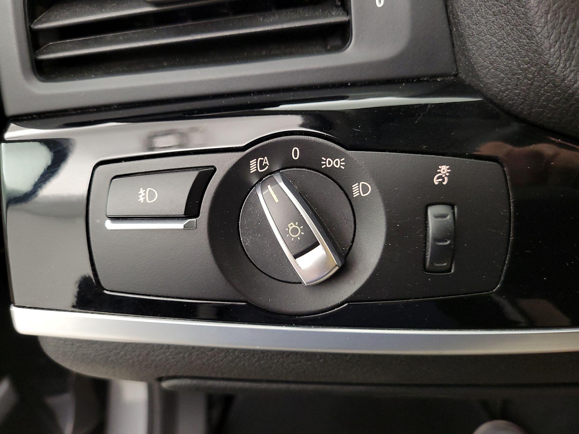 Thumbnail: 2016 BMW X3 - 13