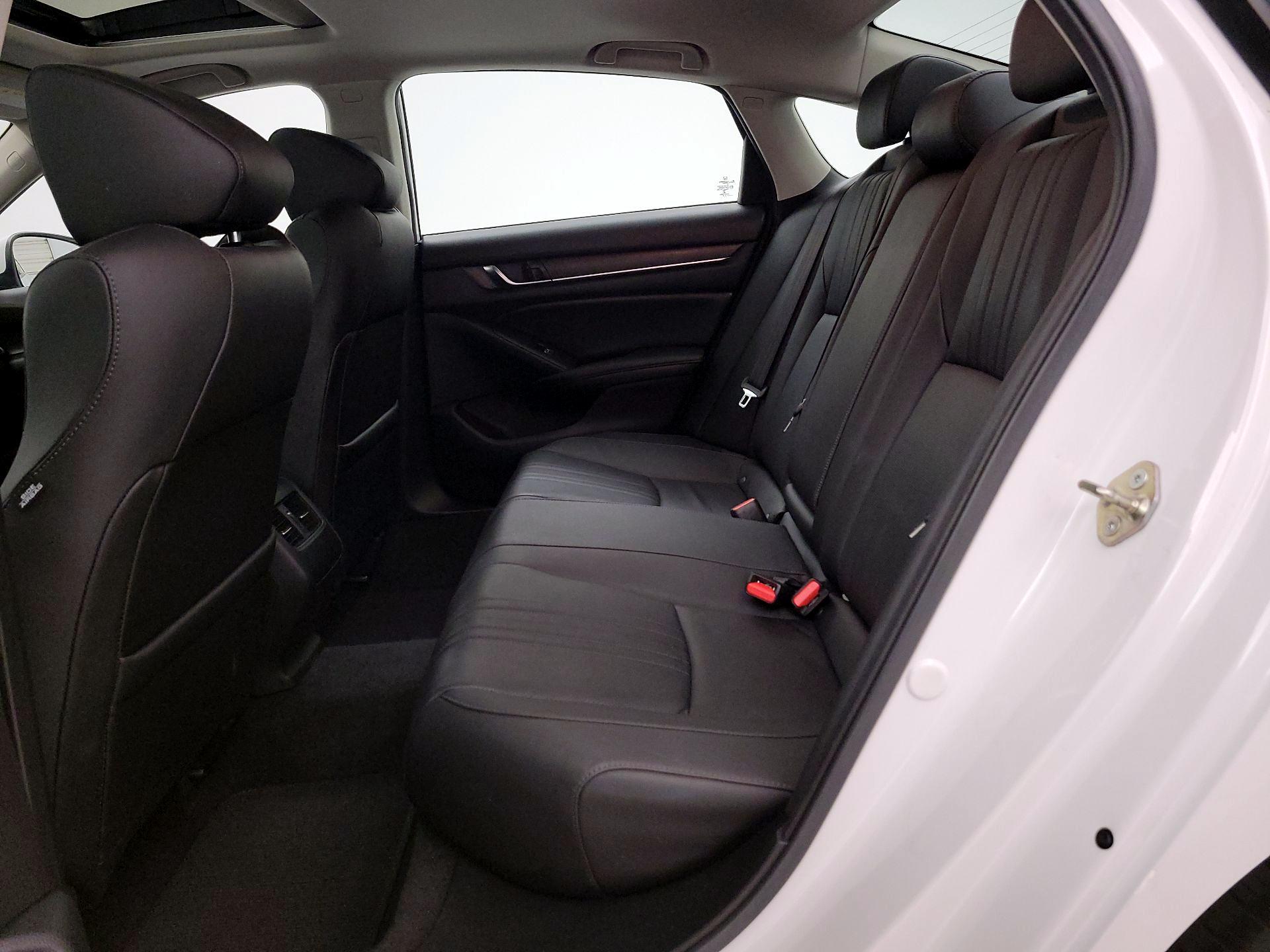 Thumbnail: 2019 Honda Accord - 20