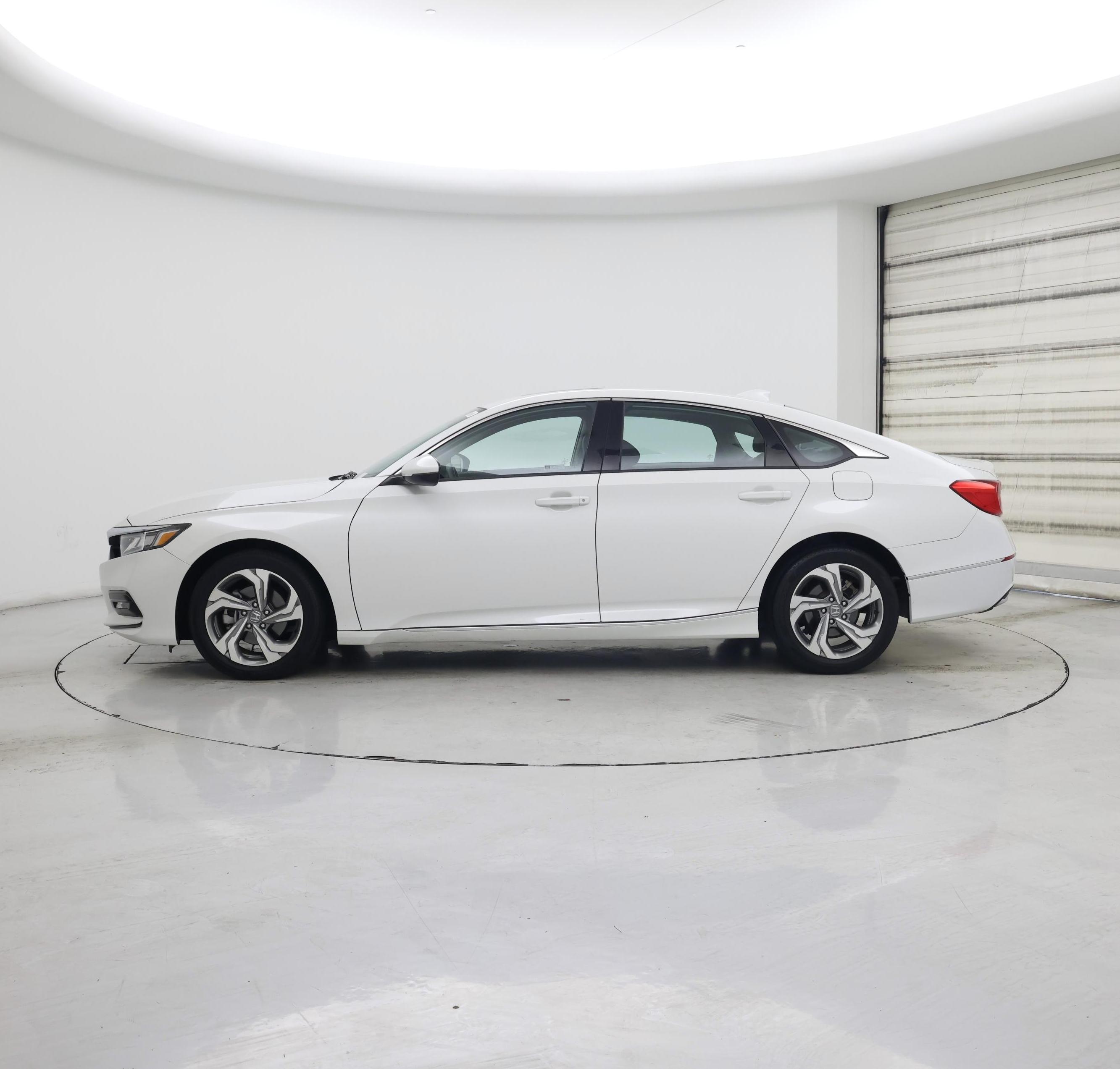 Thumbnail: 2019 Honda Accord - 3