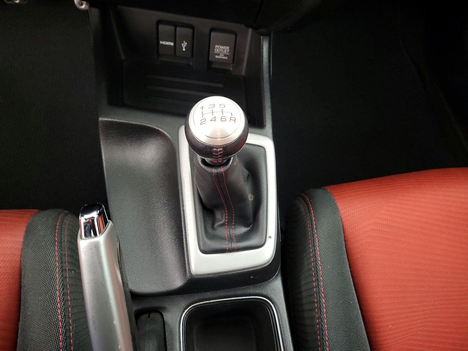 Thumbnail: 2015 Honda Civic - 16