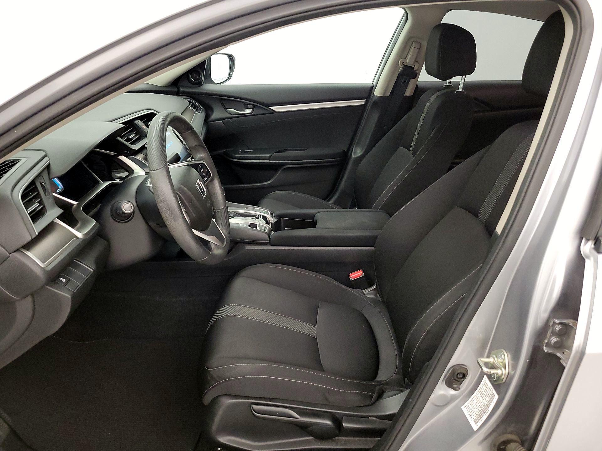 Thumbnail: 2016 Honda Civic - 11