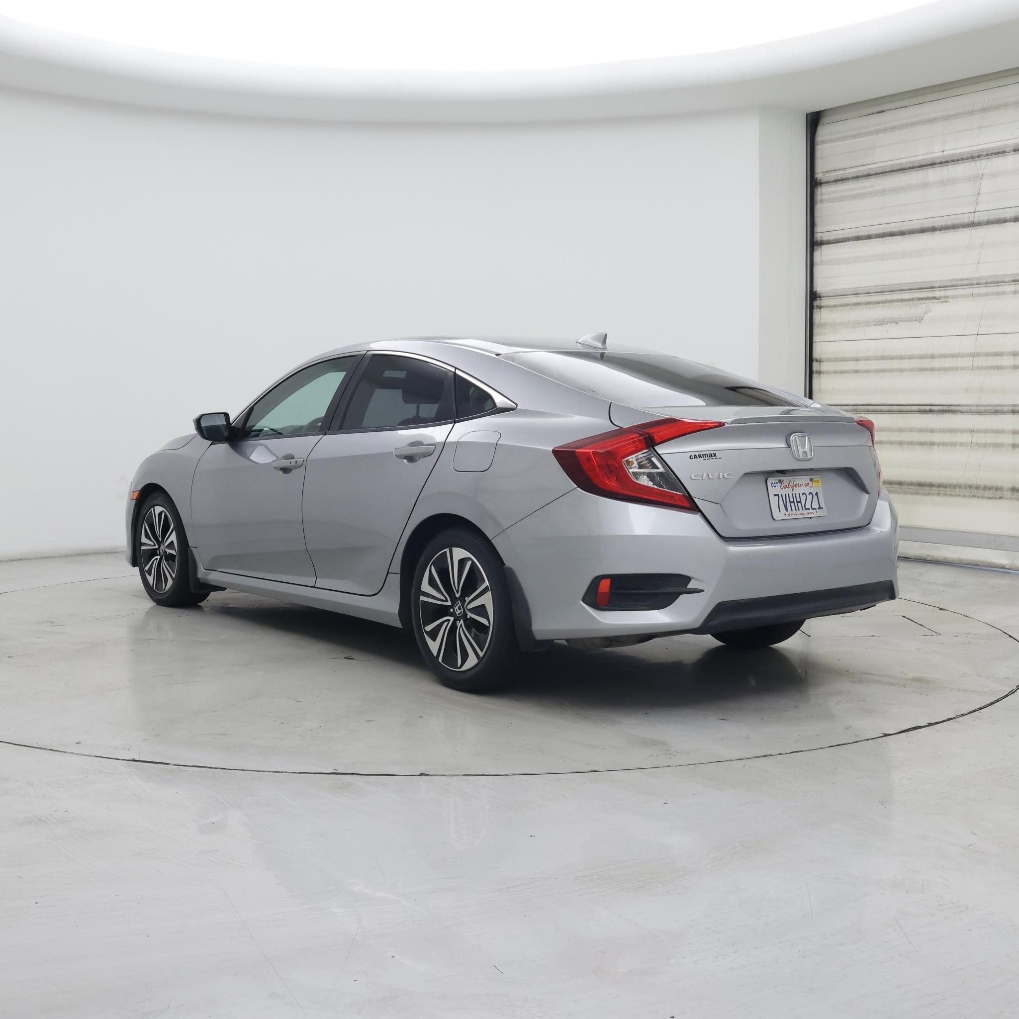 Thumbnail: 2016 Honda Civic - 2