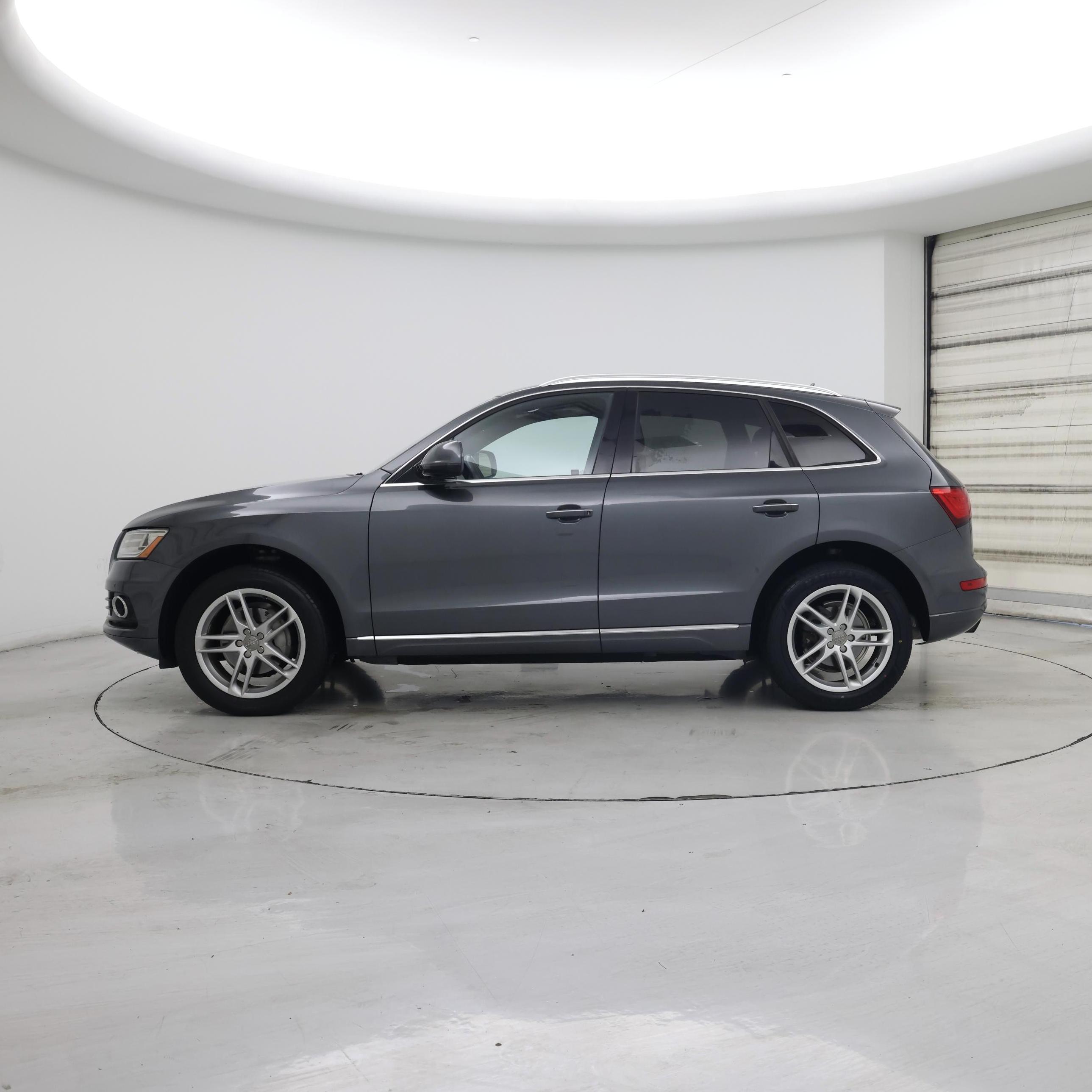 Thumbnail: 2017 Audi Q5 - 3