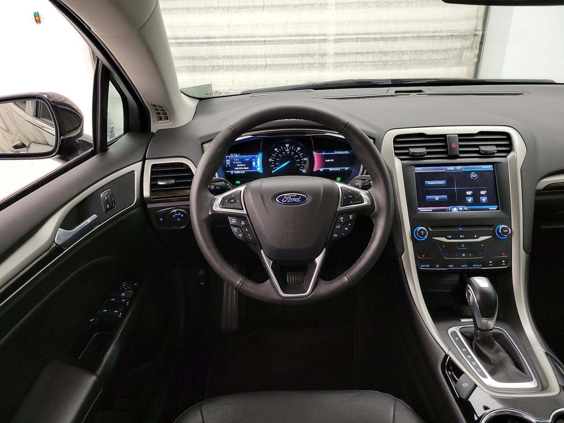 Thumbnail: 2015 Ford Fusion - 10