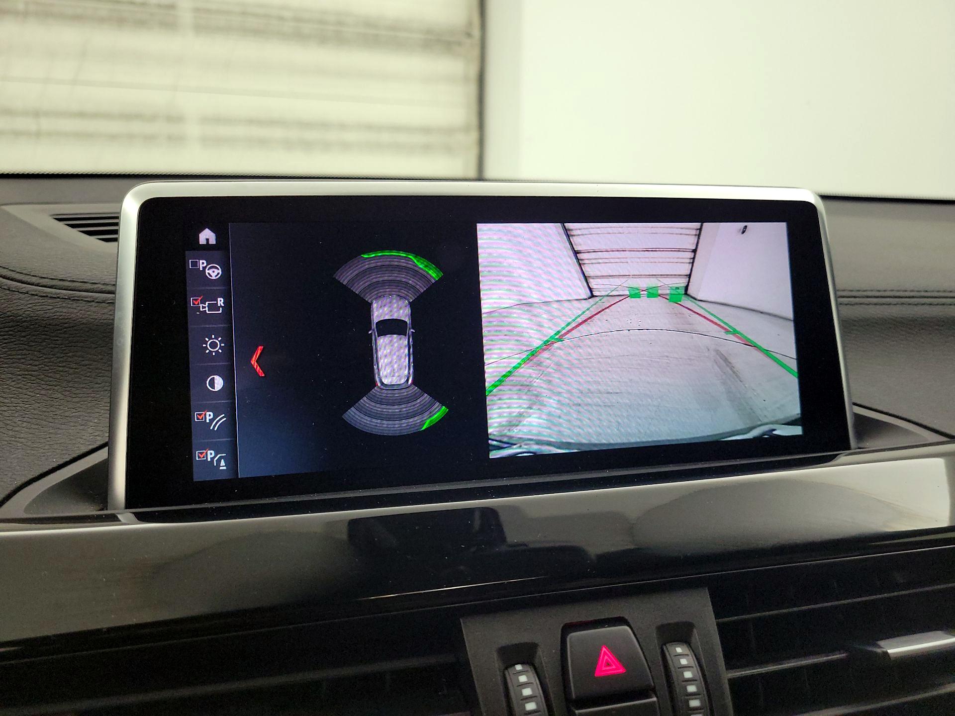 Thumbnail: 2021 BMW X2 - 15