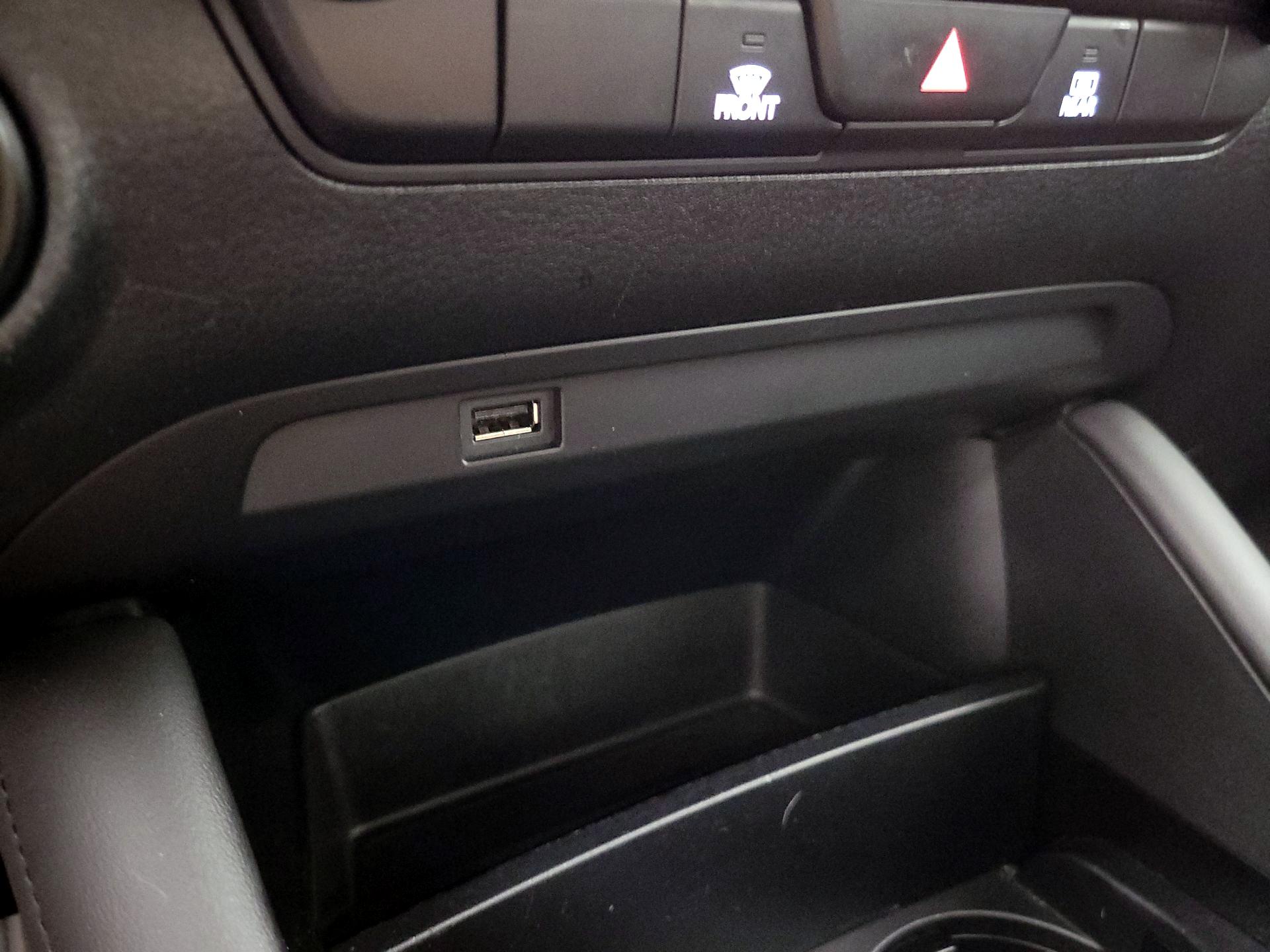 Thumbnail: 2019 Mazda Mazda3 - 19