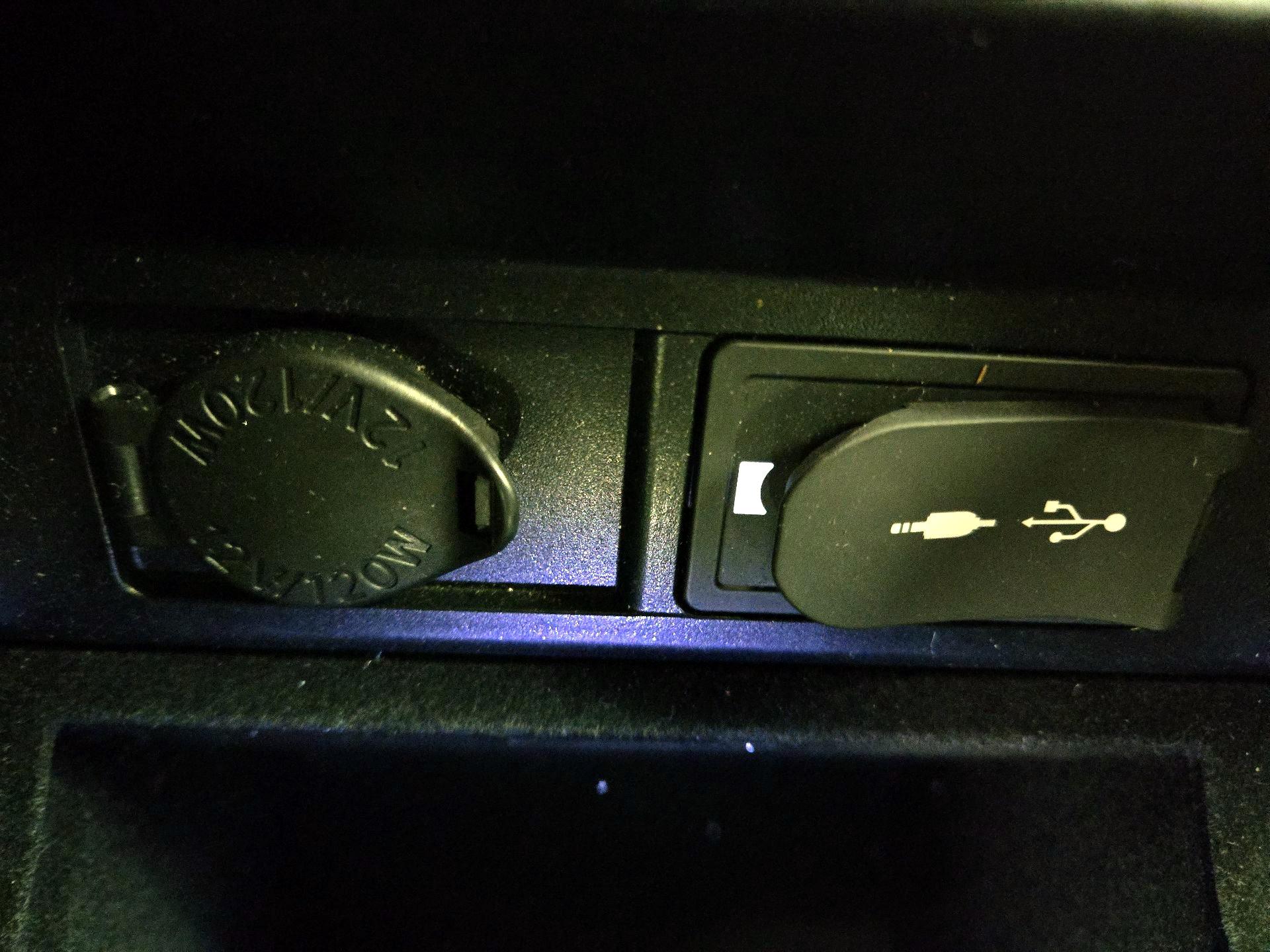 Thumbnail: 2018 Lexus RX - 18