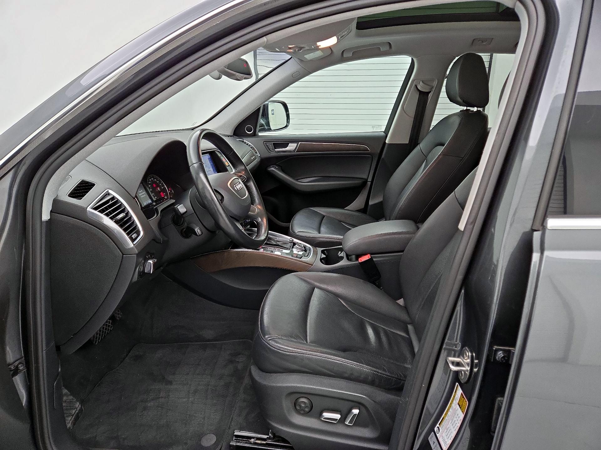 Thumbnail: 2017 Audi Q5 - 11