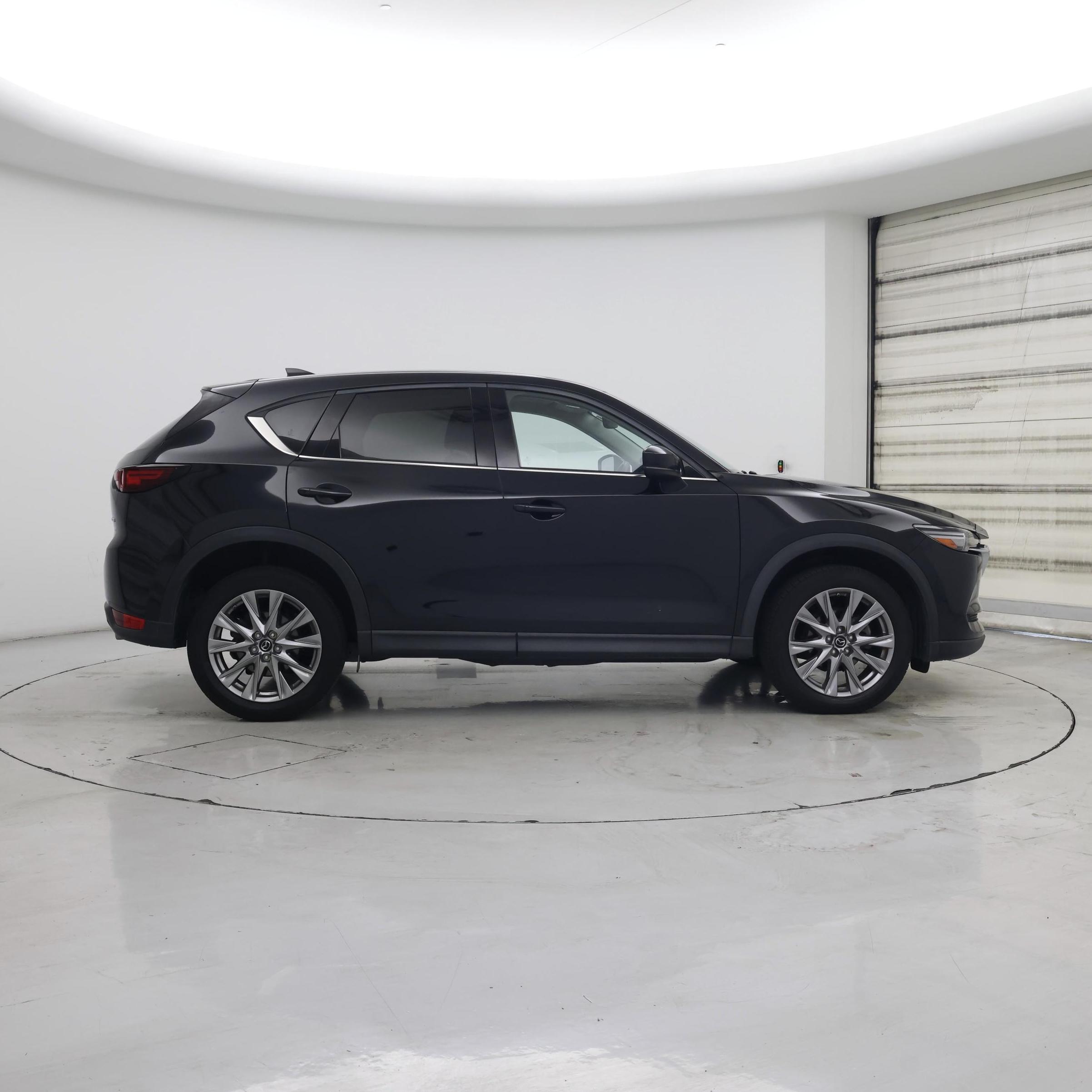Thumbnail: 2020 Mazda CX-5 - 7
