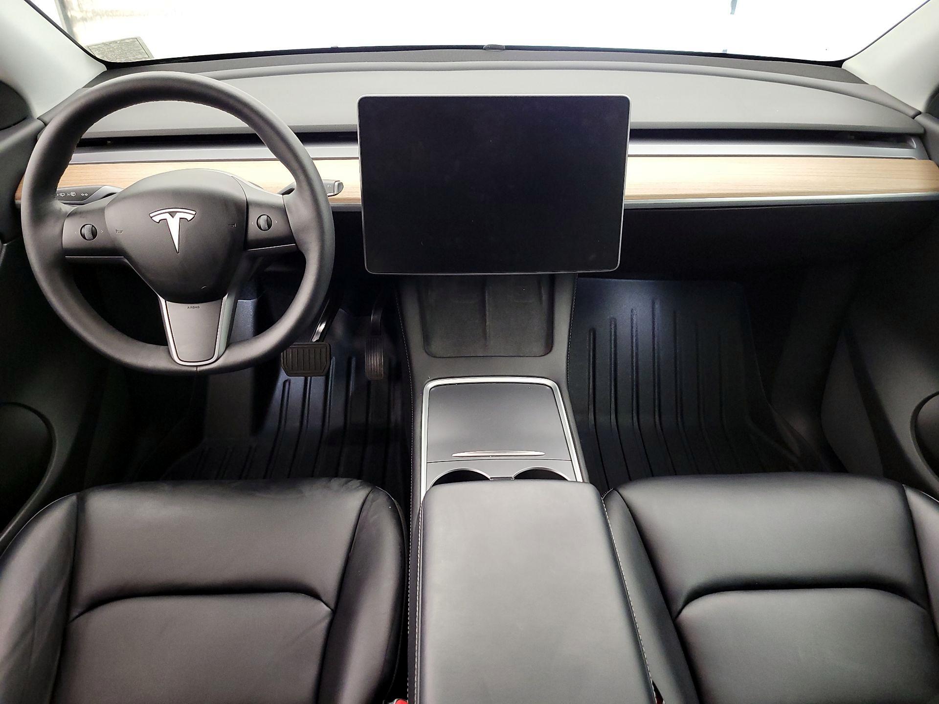 Thumbnail: 2022 Tesla Model Y - 9